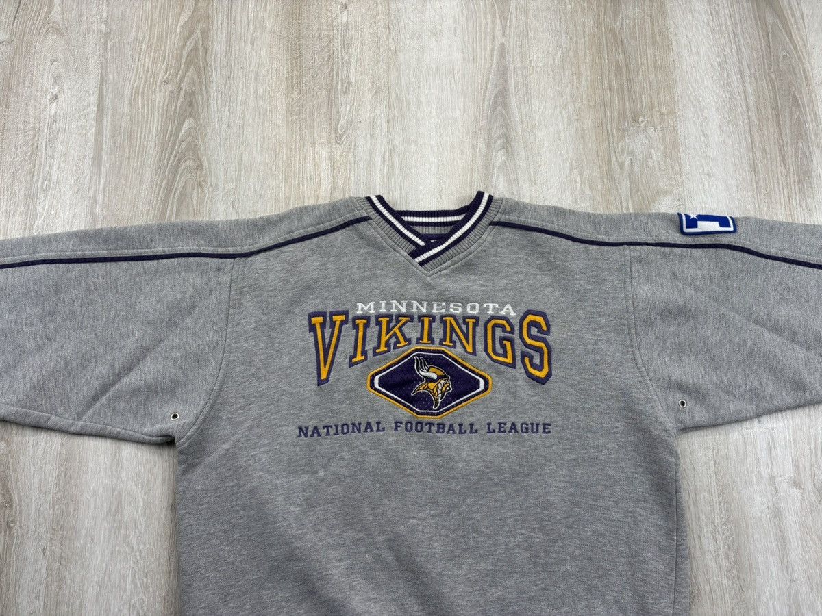 Lee × NFL × Vintage Mens vintage sweatshirt Lee Minnesota Vikings Size L Size US L / EU 52-54 / 3 - 3 Thumbnail