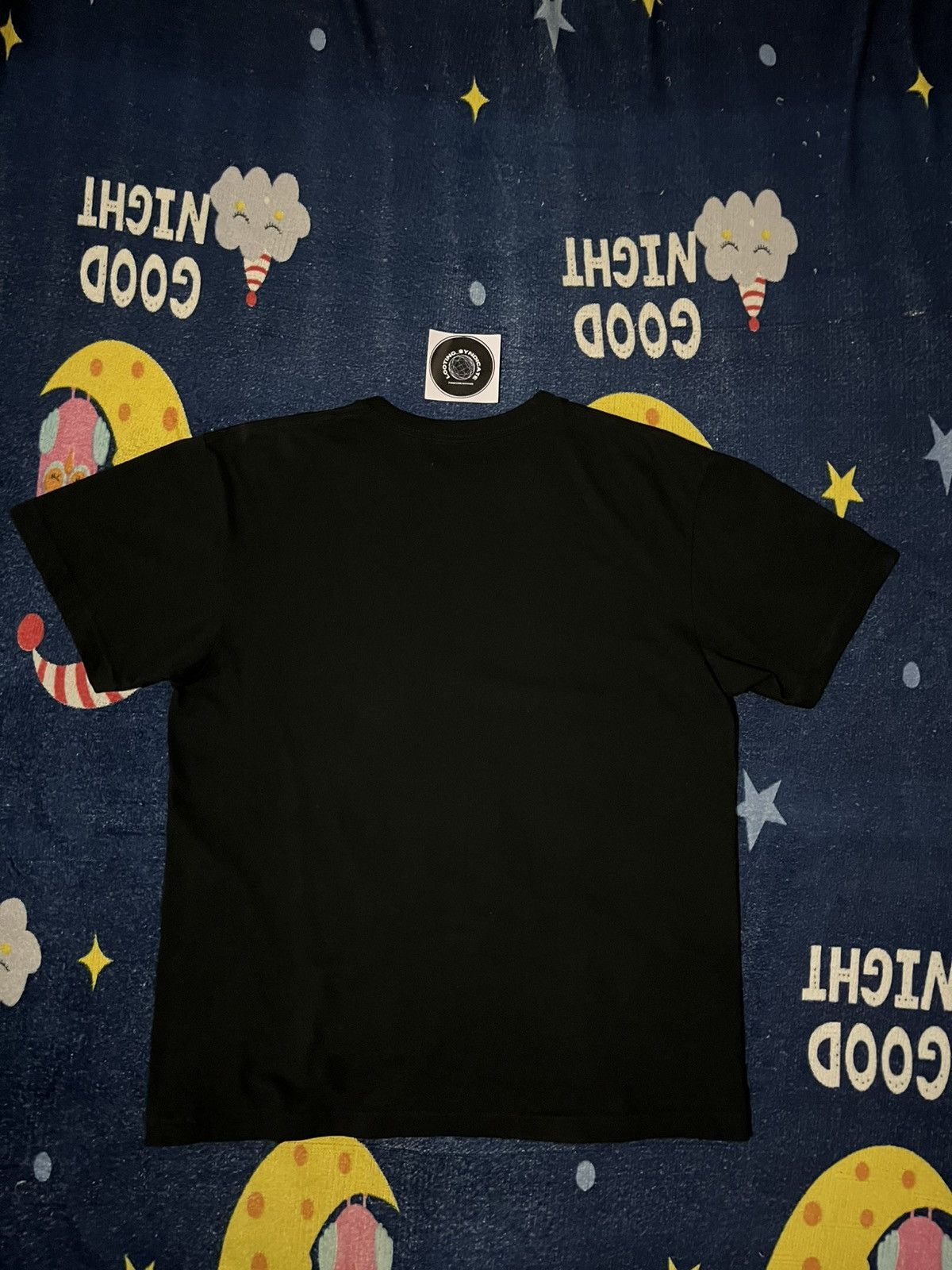 Band Tees Bjork Potrait Electronic Pop Artist Iceland Singer Tee Size US M / EU 48-50 / 2 - 5 Thumbnail