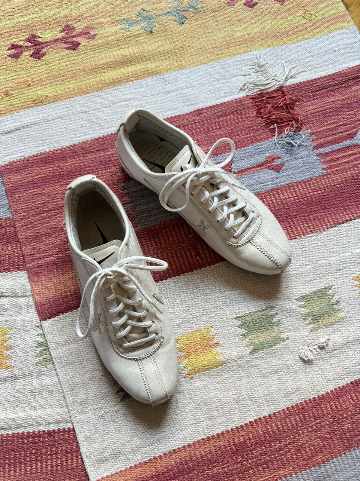 Vintage Vintage 2009 Nike Shox Japanese y2k Leather Sneakers Size US 7 / IT 37 - 5 Thumbnail