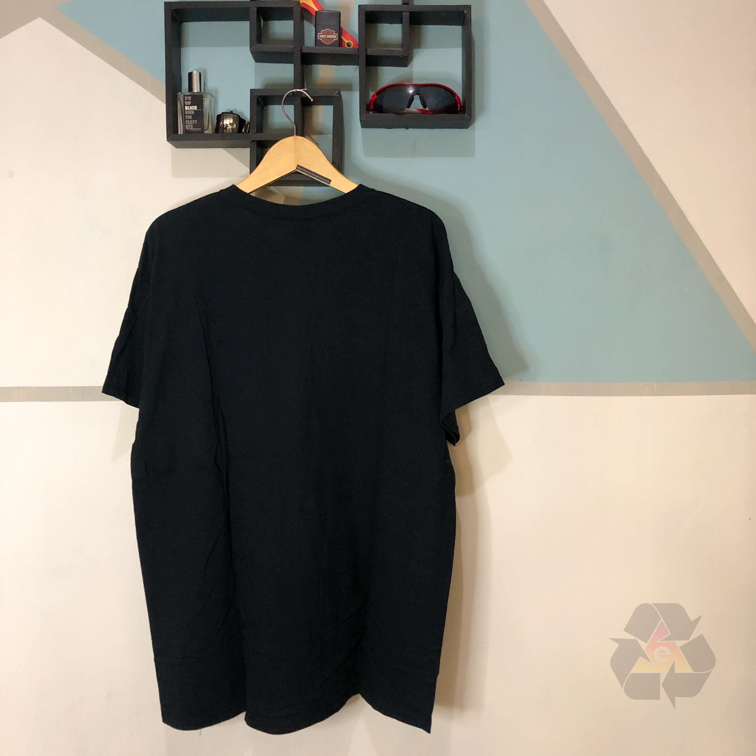 Band Tees Darkthrone Album The Underground Resistance T-Shirt Size US XL / EU 56 / 4 - 9 Thumbnail
