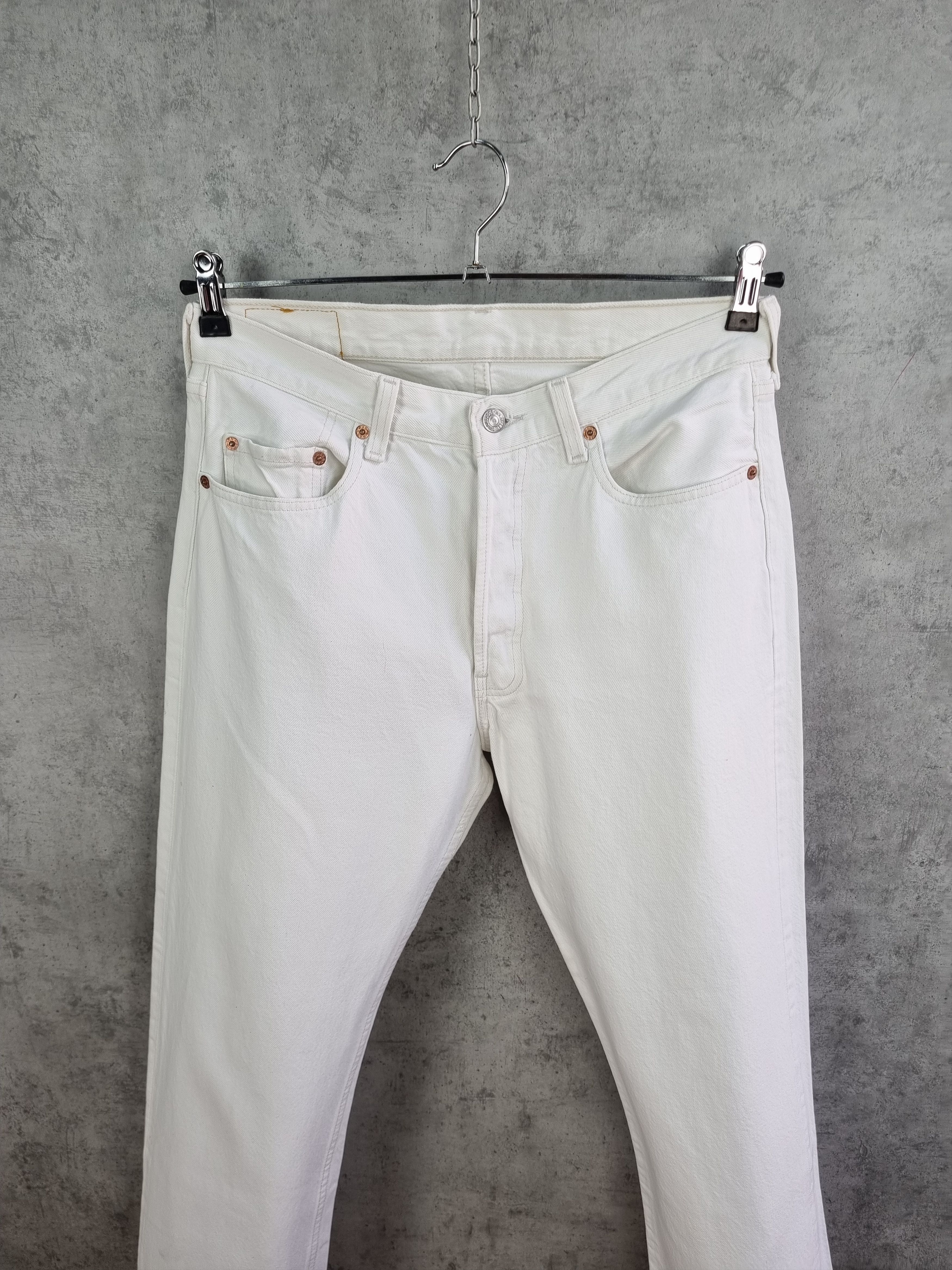 Levi's × Levi's Vintage Clothing 95s Levi's 501 White Denim Jeans Made in USA Size US 33 - 19 Thumbnail