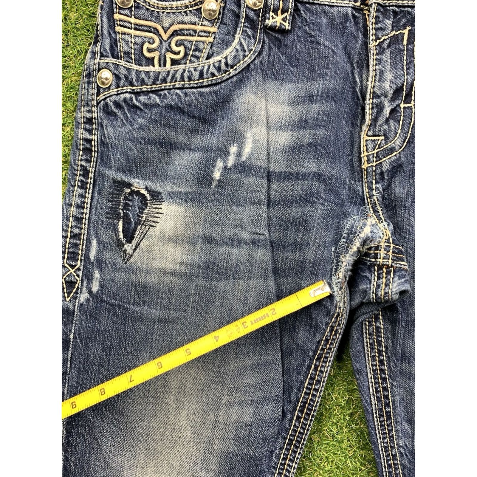 Vintage Rock Revival Jeans Men 33 Bootcut Medium Wash Distressed 5-Pocket Denim Blue Rock Grunge Biker 2000s Mens Size US 33 - 4 Thumbnail