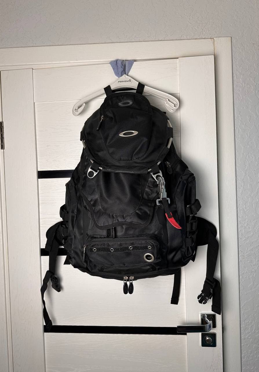 Oakley RARE VTG Oakley Icon Tactical Backpack Y2K Archive Techwear Size ONE SIZE - 1 Thumbnail