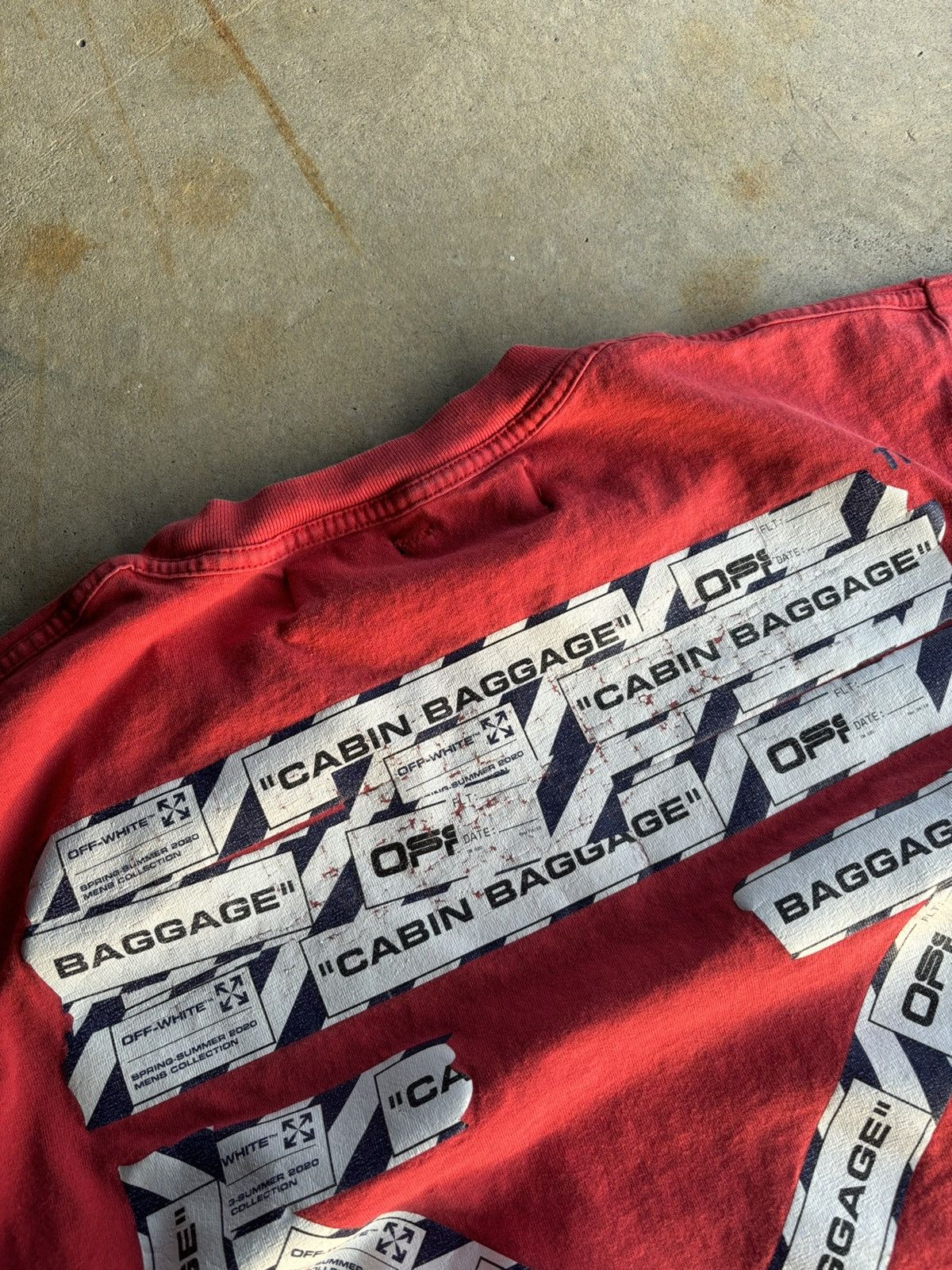 Off-White Crazy 2013 Cabin Baggage Authentic Boxy Faded Red Hype Tee Size US L / EU 52-54 / 3 - 9 Thumbnail