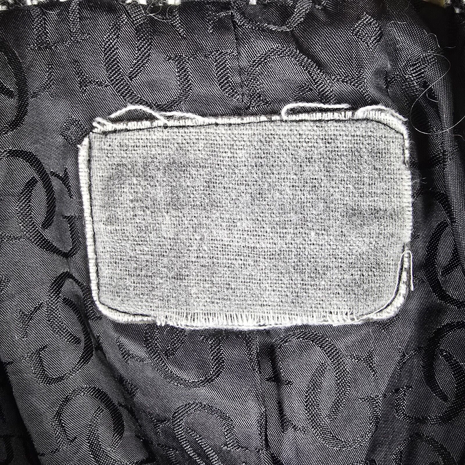 Guess Vintage GUESS Wool Blend Tweed Double-Breasted Pea Coat L Size L / US 10 / IT 46 - 8 Thumbnail