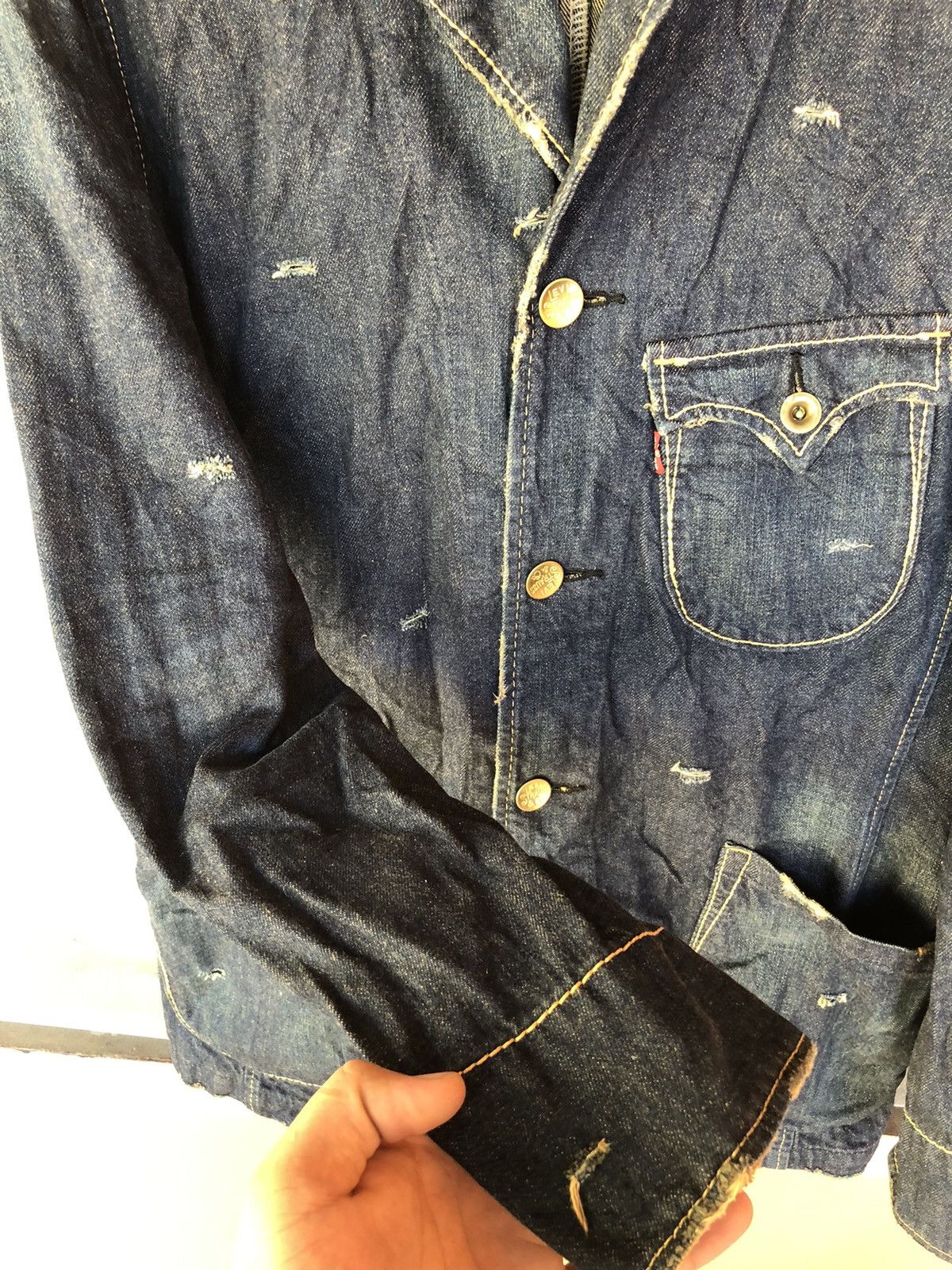 Levi's Vintage Levi’s Redloop Distressed Punk Style Denim Jacket Size US L / EU 52-54 / 3 - 8 Thumbnail