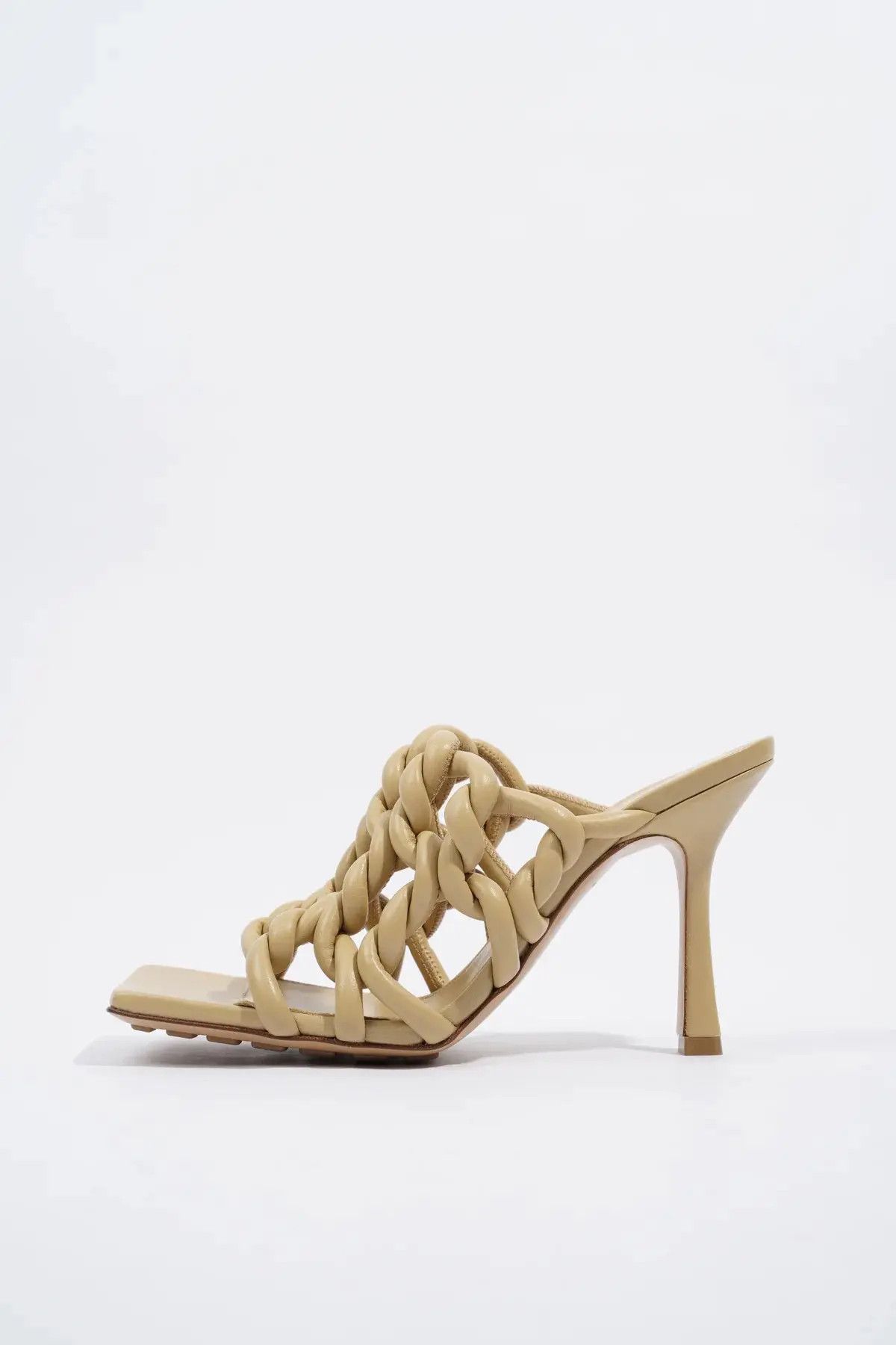 Bottega Veneta o1bcso1str0924 Stretch Twist Mules in Beige Size US 10.5 / IT 40.5 - 5 Thumbnail