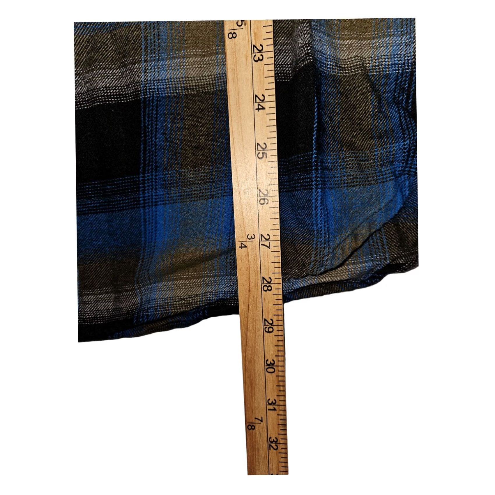 Vintage Legendary Whitetails Flannel Shirt Men's L Long Sleeve Blue Plaid Outdoors Size US L / EU 52-54 / 3 - 4 Thumbnail