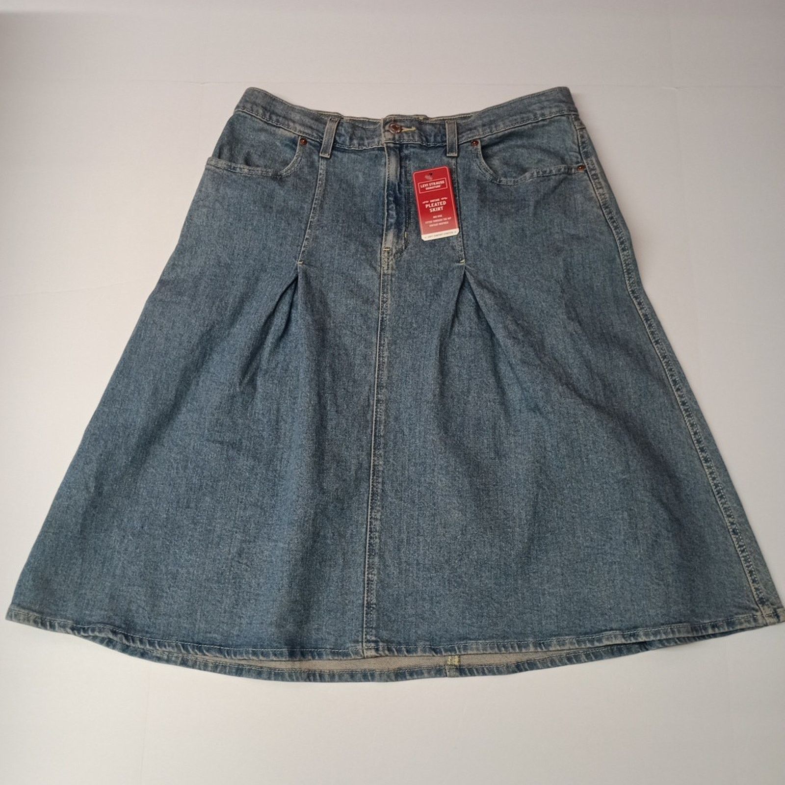 Levi's Levi Strauss Blue Denim Pleated Skirt Women's Size 12 W31 Size 31" - 1 Thumbnail