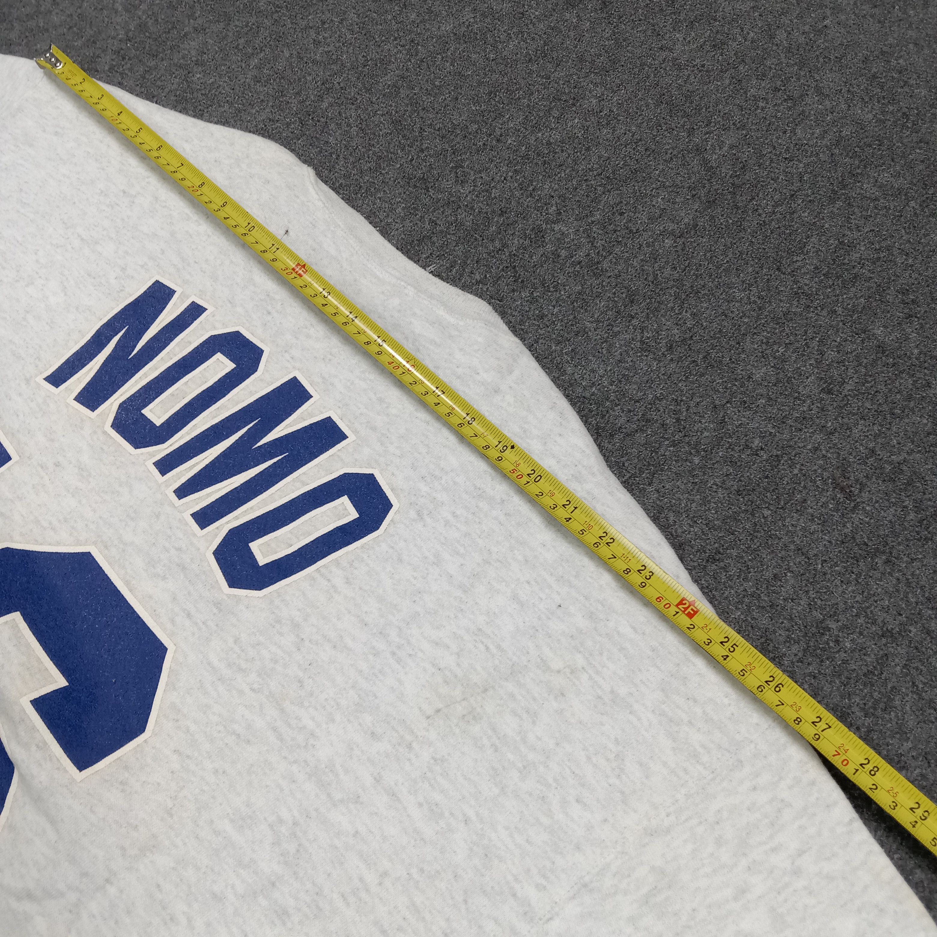 MLB Vintage 90's Nutmeg Dodgers Nomo Baseball Sweatshirt C282N14 Size US XL / EU 56 / 4 - 9 Thumbnail