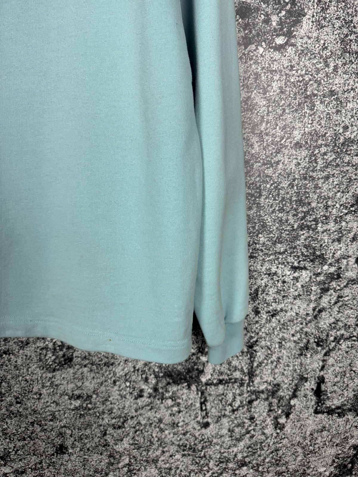 Nike Rare Nike Vintage Embroidered Logo Swoosh Sweatshirt Size S Size US S / EU 44-46 / 1 - 15 Thumbnail