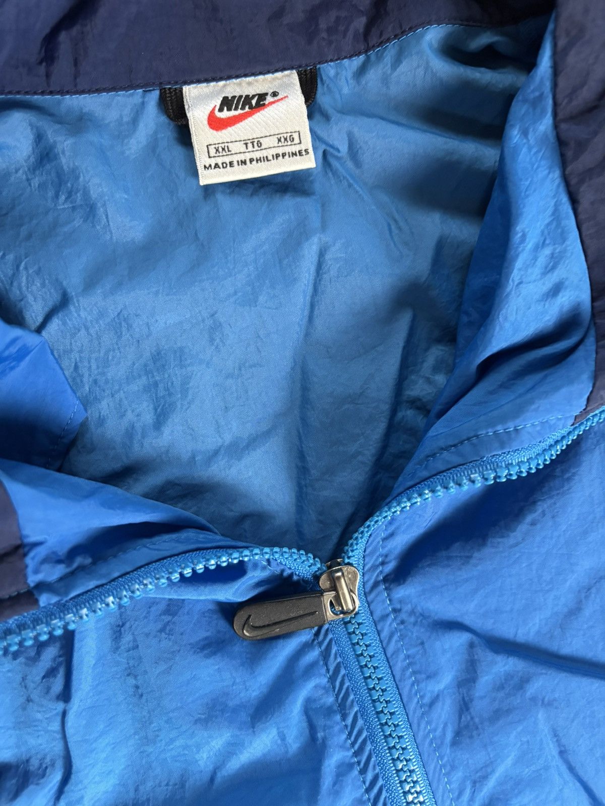 Nike × Vintage Vintage 90s Embroidered Nike Windbreaker Size US XXL / EU 58 / 5 - 3 Thumbnail