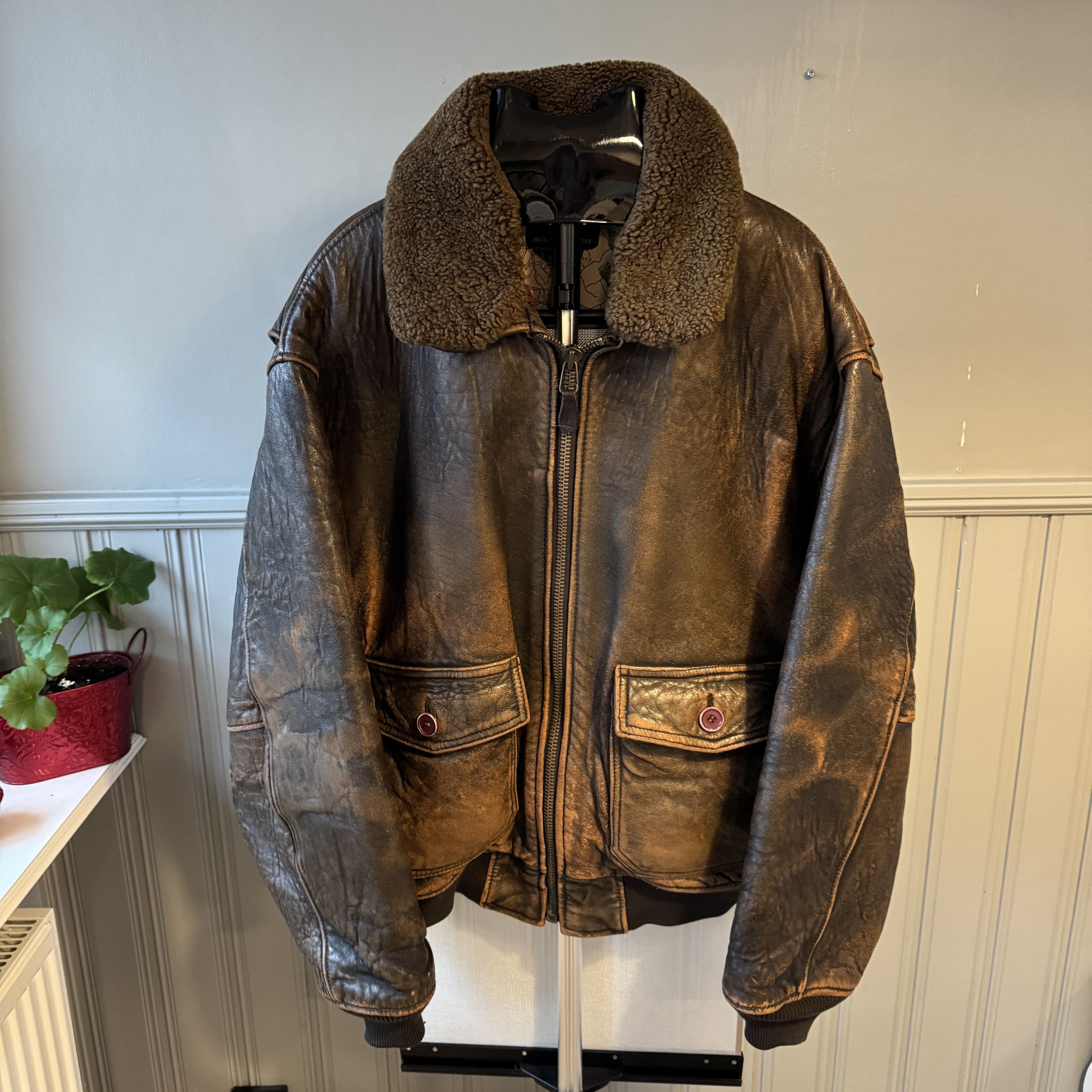 Avirex Avirex type G-1 US Navy Leather Jacket Size US XL / EU 56 / 4 - 1 Thumbnail