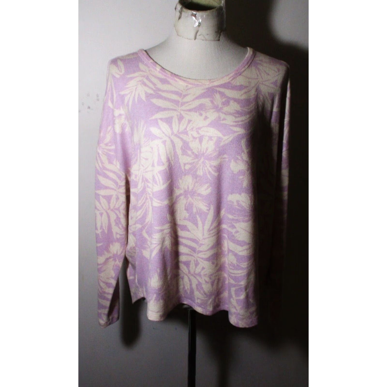 Lucky Brand LUCKY BRAND Lavender Oversized Long Sleeve Top Womens L Shirt Size L / US 10 / IT 46 - 2 Thumbnail