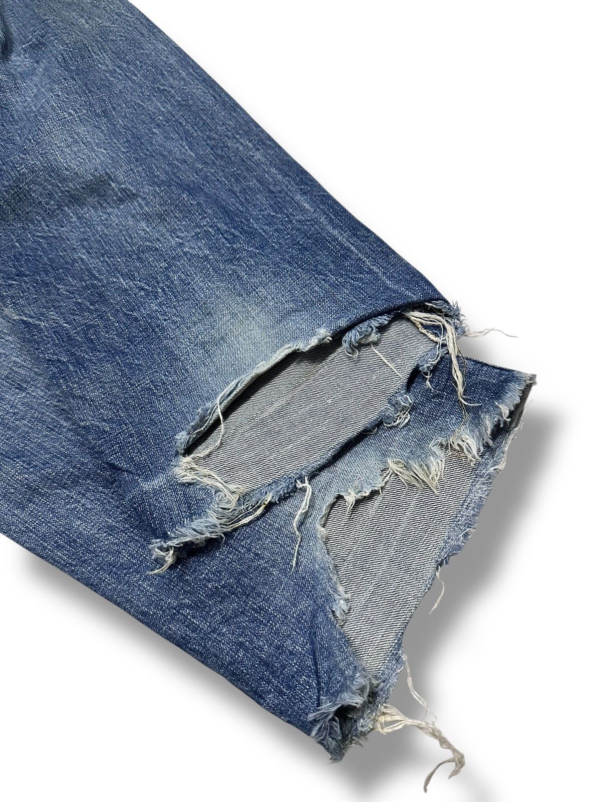 Levi's Levis 501 Vintage 90's Distressed & Faded Style Baggy Loose Size US 31 - 13 Thumbnail