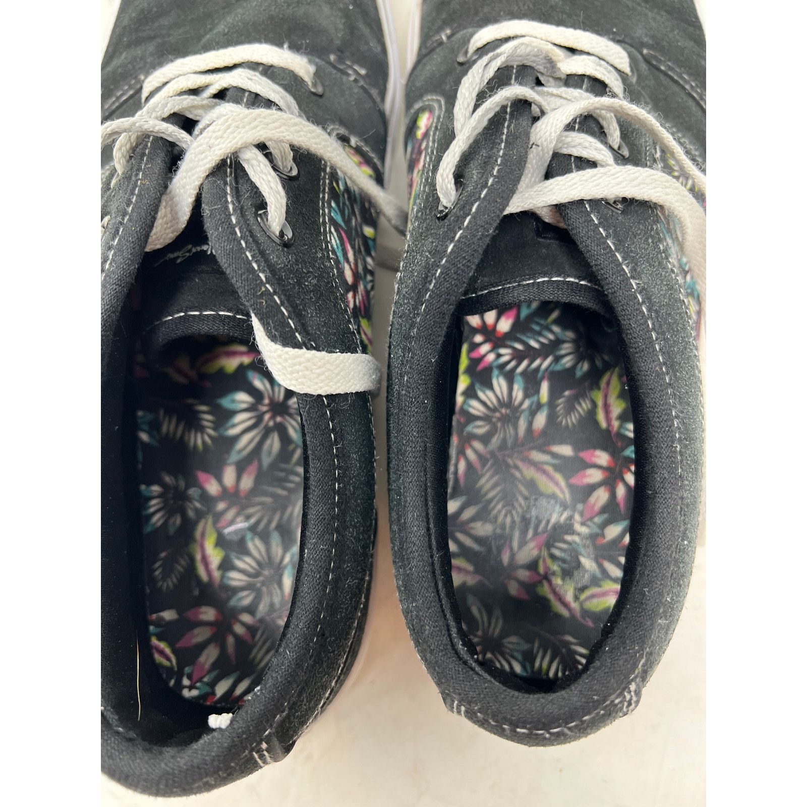 Maui and Sons Maui and Sons Tropical Canvas Low Top Skate Shoes Mens 11 Size US 11 / EU 44 - 7 Thumbnail