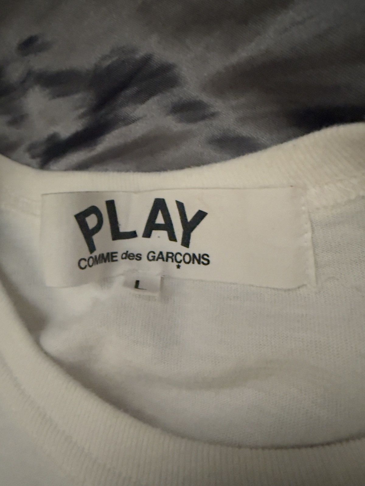 CDG by Comme des Garcons Comme des Garçons Play White Large Polka Dot Heart Shirt Size US L / EU 52-54 / 3 - 4 Thumbnail