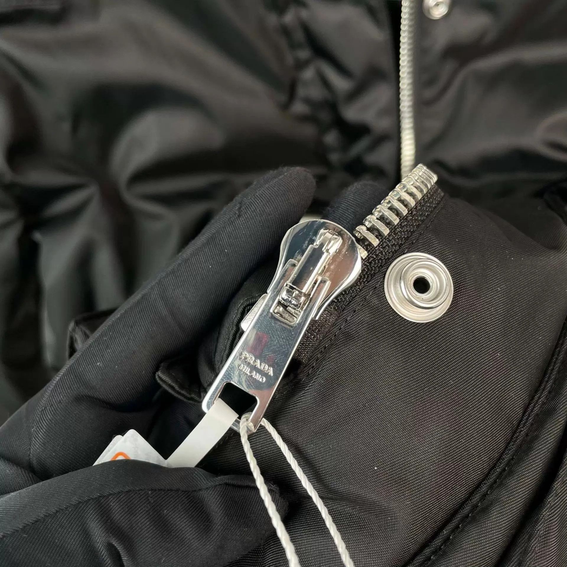 Prada Prada Nylon Down Jacket Black 38 260202ZLJ8M01 Size XS / US 0-2 / IT 36-38 - 9 Thumbnail
