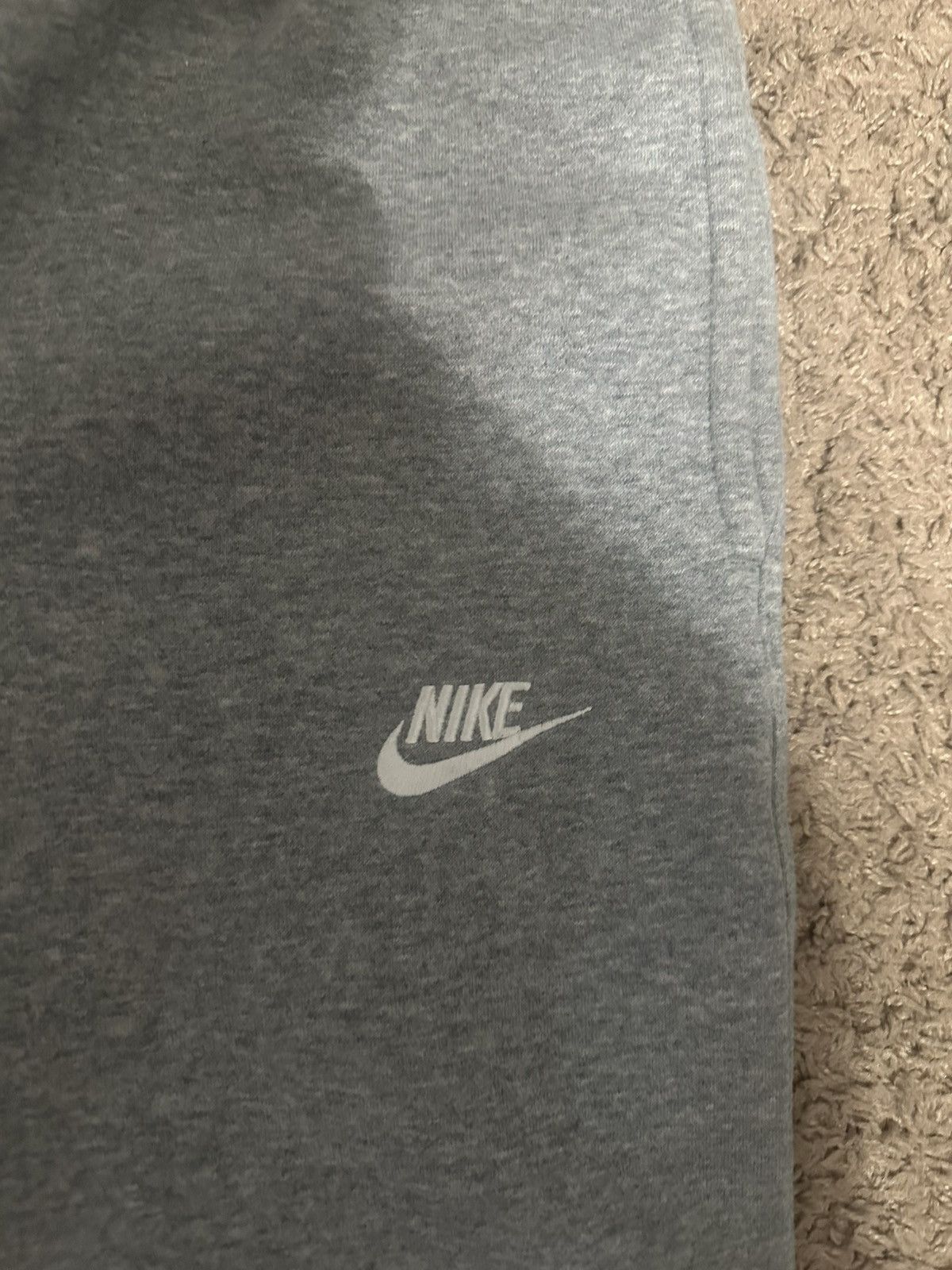 Nike Nike Gray regular sweatpants joggers Size small Size US 28 / EU 44 - 2 Thumbnail