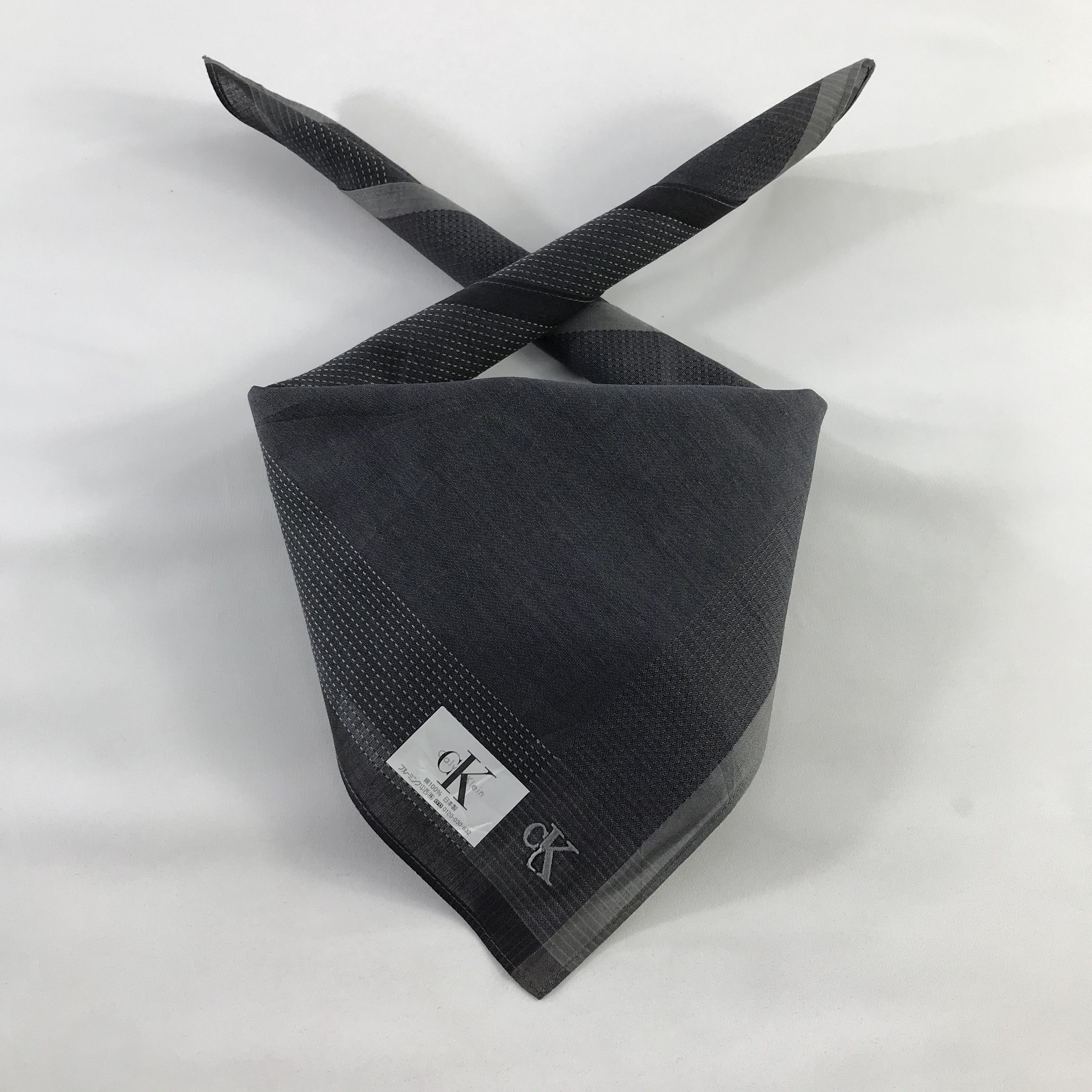 Calvin Klein × Vintage Calvin Klein Bandana / Handkerchief / Neckerchief - S455 Size ONE SIZE - 3 Thumbnail