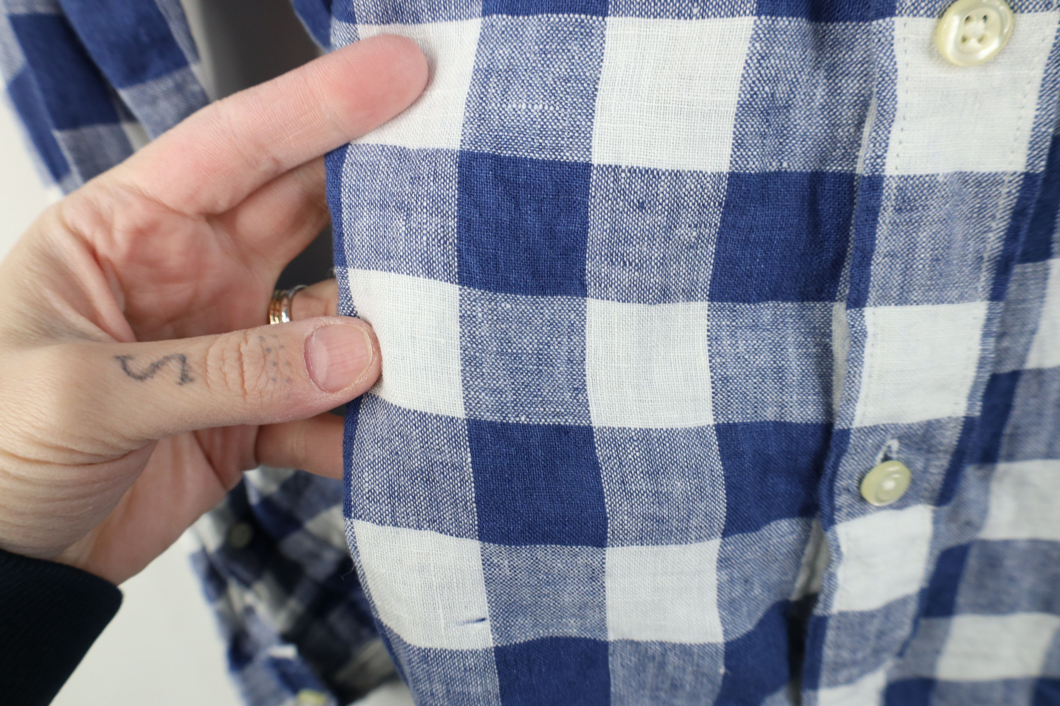 J.Crew J Crew Fit Linen Knit Collared Button Down Shirt Blue Plaid Size US M / EU 48-50 / 2 - 5 Thumbnail