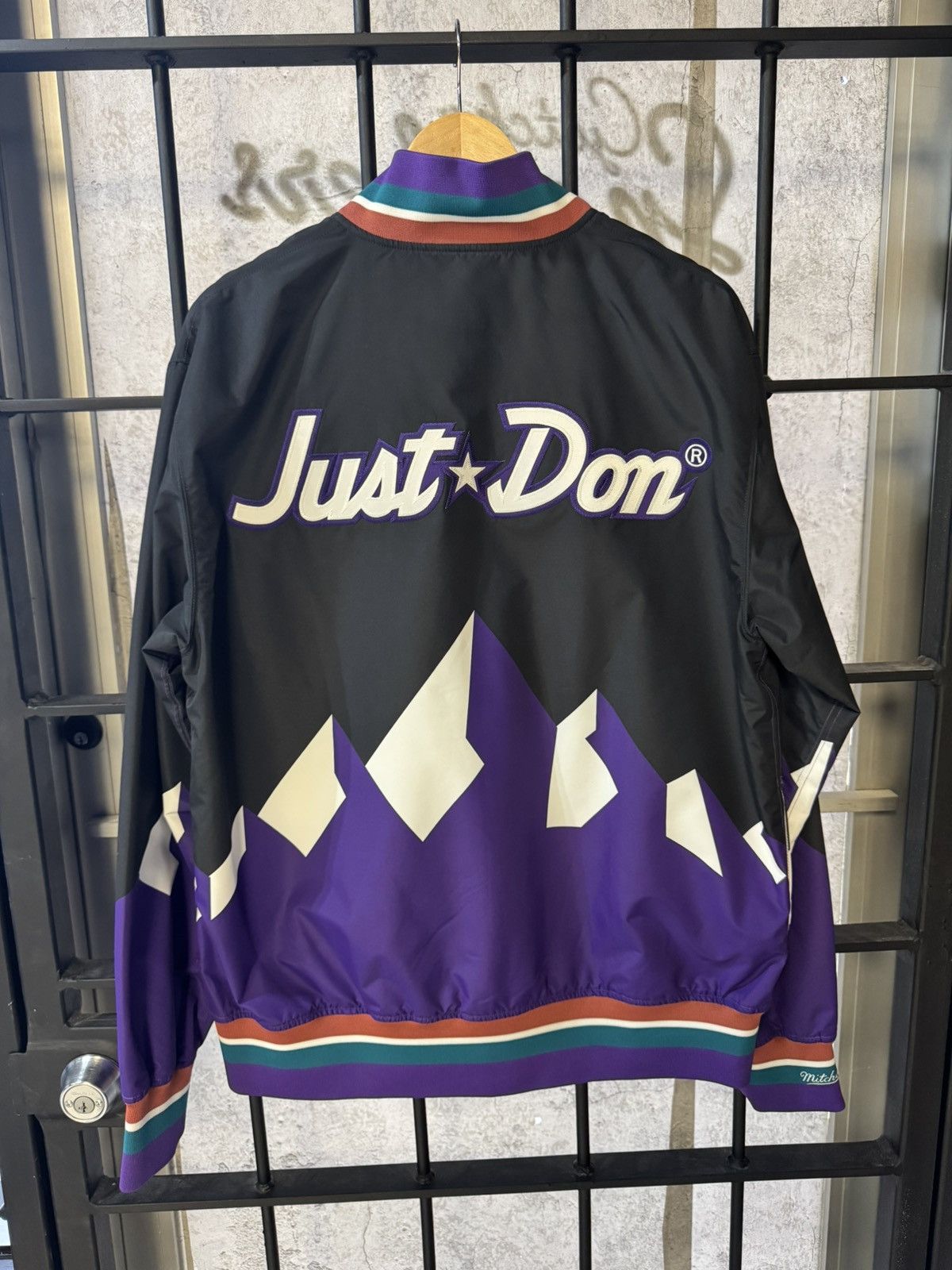 Just Don × Mitchell & Ness 1993 NBA All-Star Game M&N x Just Don Black Full-Zip Jacket Size US L / EU 52-54 / 3 - 3 Thumbnail