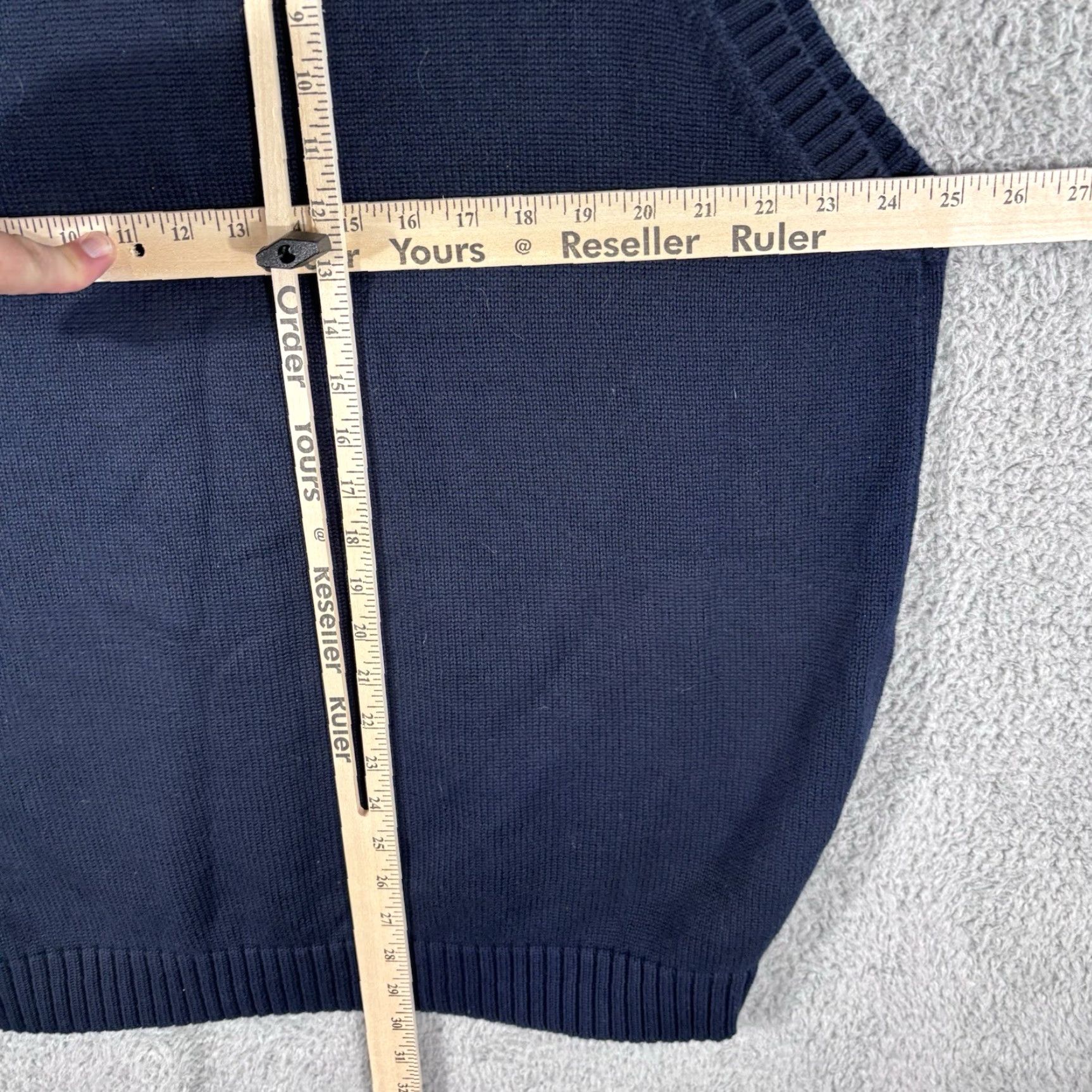 Vintage L.L. Bean Sweater Vest Mens XLT Tall Navy V-Neck 100% Cotton Golf Pullover Vest Knitted Knit Casual Slim Big & Tall Mens Size US XL / EU 56 / 4 - 3 Thumbnail