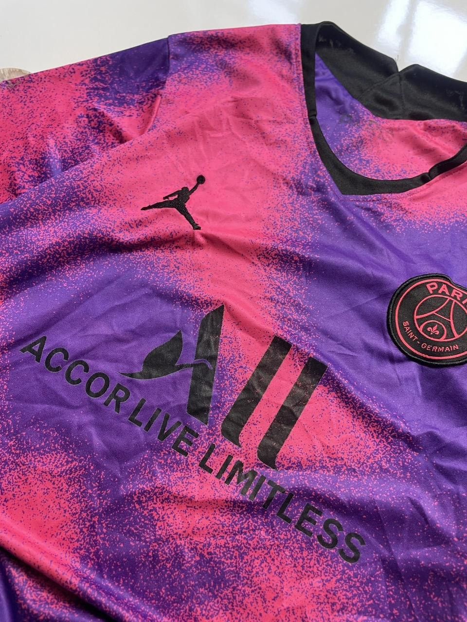 Jordan Brand Jordan x paris saint german psg soccer jersey Size US M / EU 48-50 / 2 - 4 Thumbnail