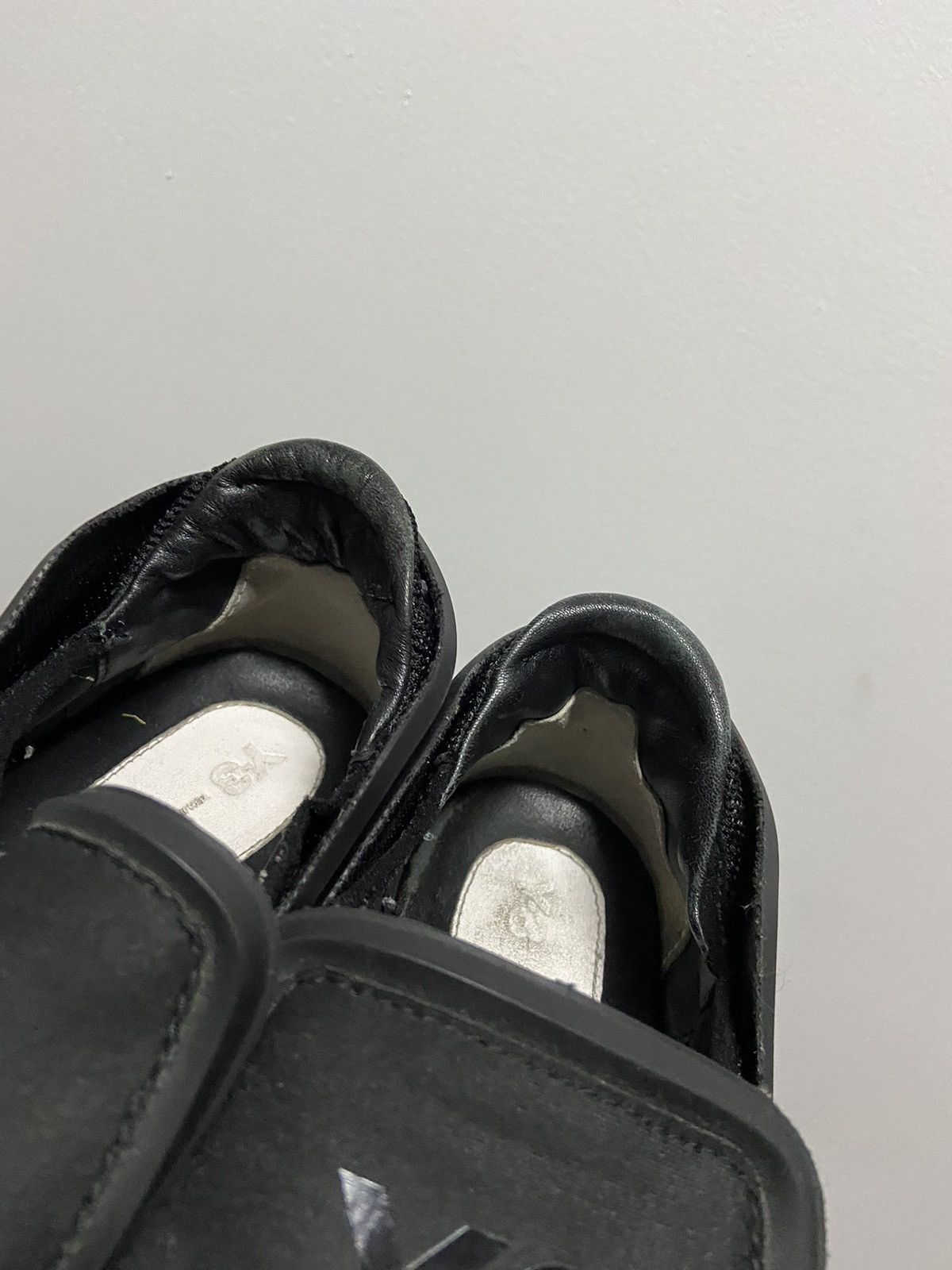 Vintage × Y-3 × Yohji Yamamoto Yohji Yamamoto slip on Y-3 Vintage Logo Size US 11 / EU 44 - 7 Thumbnail