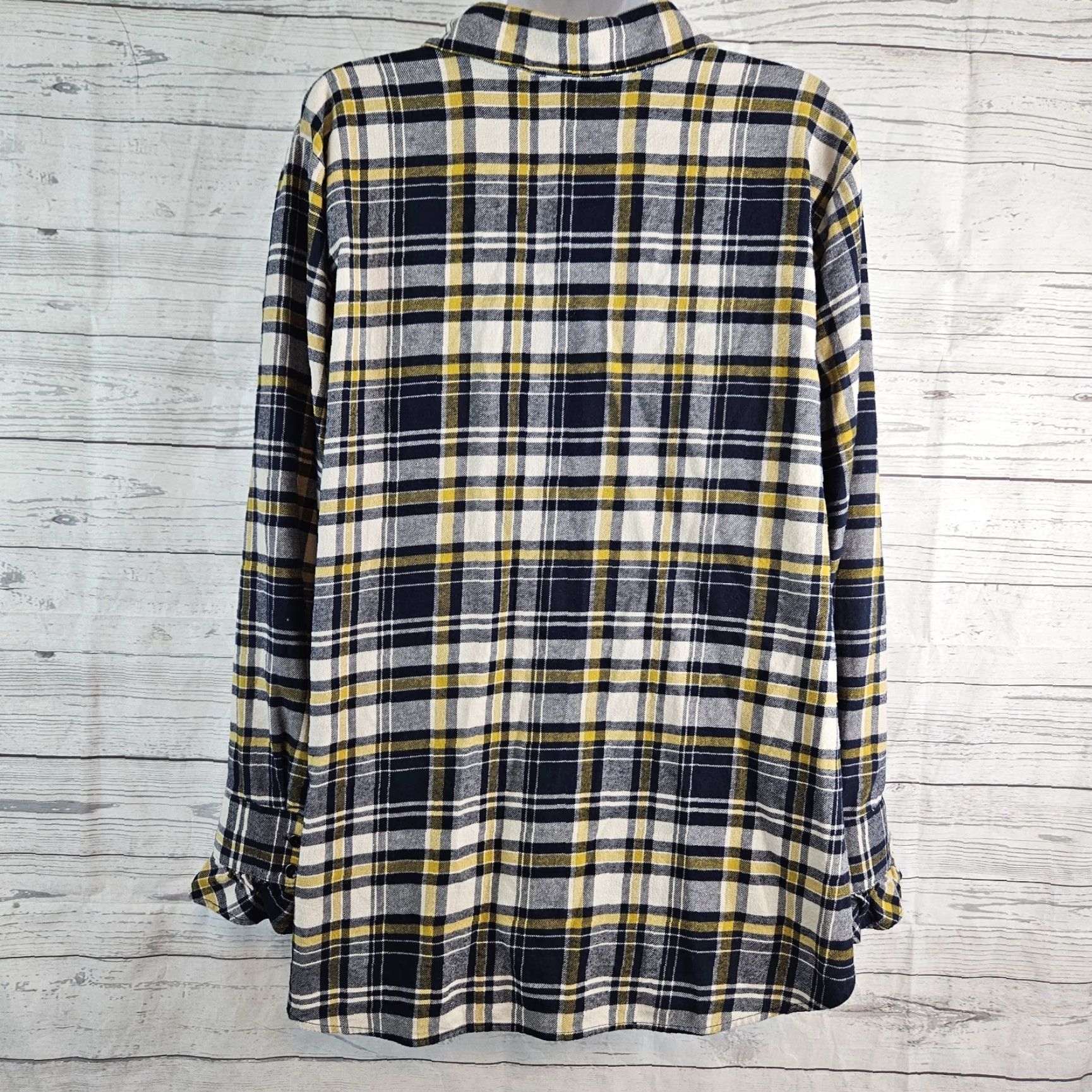 Vintage Cabi 4233 Womens Seattle Shirt XL Blue Cotton Ruffle Long Sleeve Button-Up Casual Shirt Womens XL Blue Cotton Ruffle Seattle Shirt Size XL / US 12-14 / IT 48-50 - 3 Thumbnail