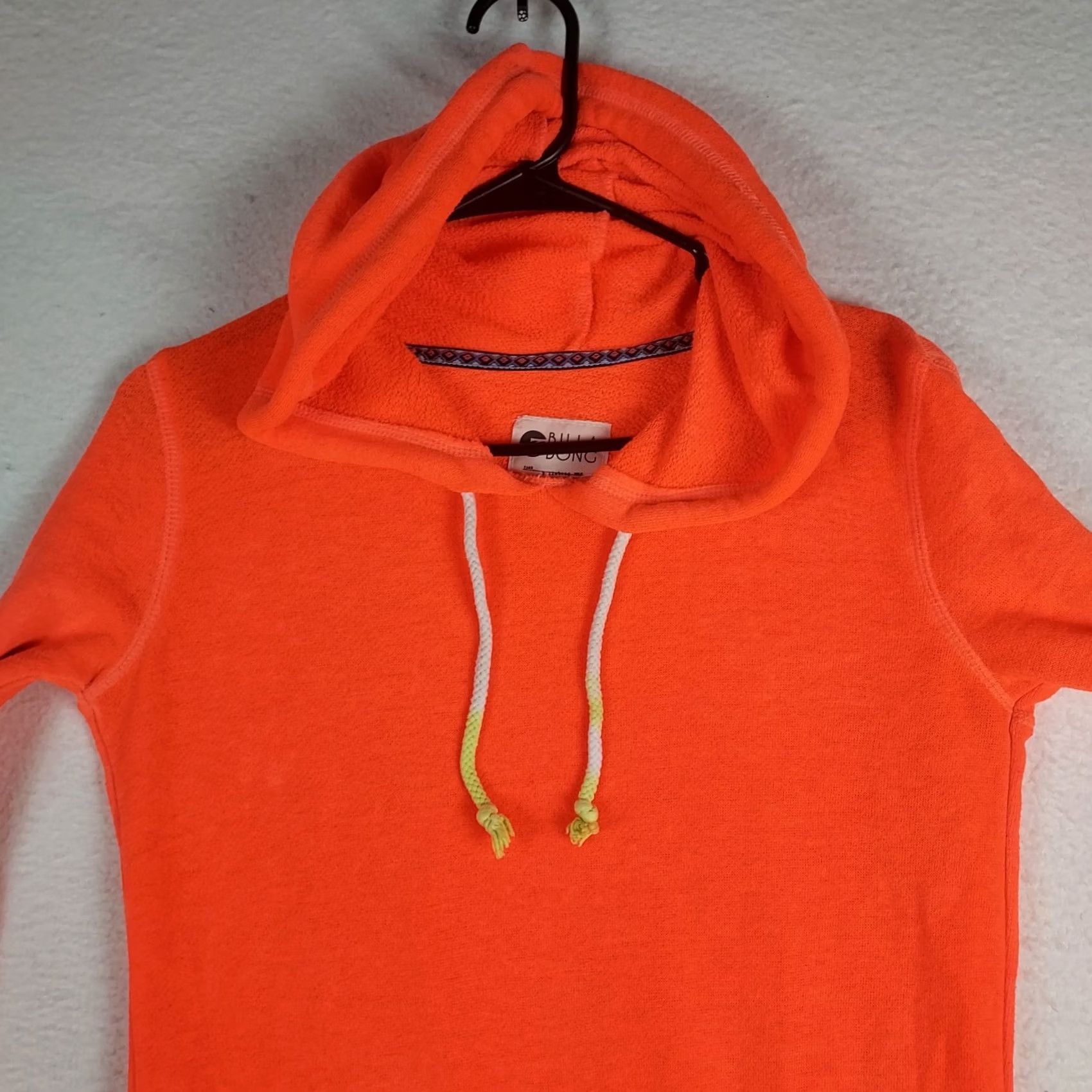 Billabong VINTAGE Billabong Women's Orange Hoodie Pullover Kangaroo Pocket Size S Size S / US 4 / IT 40 - 4 Thumbnail