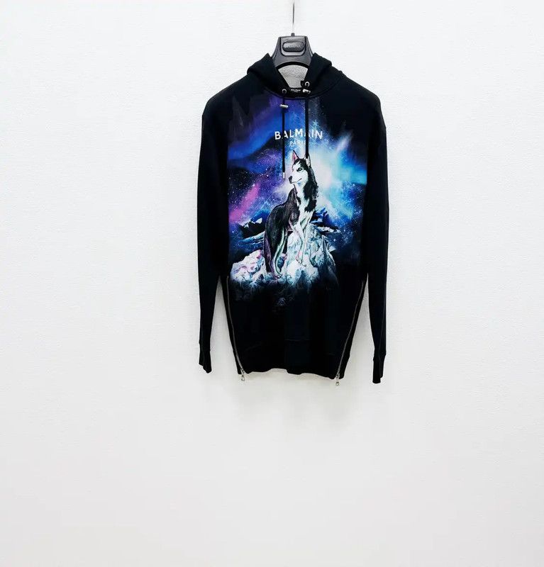 Balmain Black Long Sleeve Hoodie for Men 0089