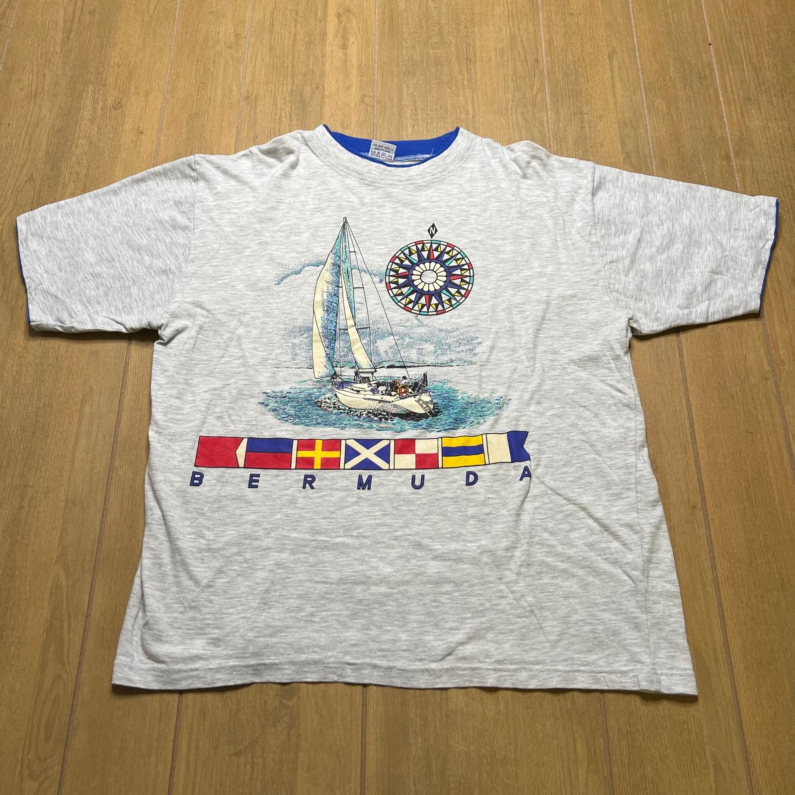 Vintage Vintage 90s Bermuda Travel T-Shirt Made In USA Sz L Travel Size US L / EU 52-54 / 3 - 1 Thumbnail