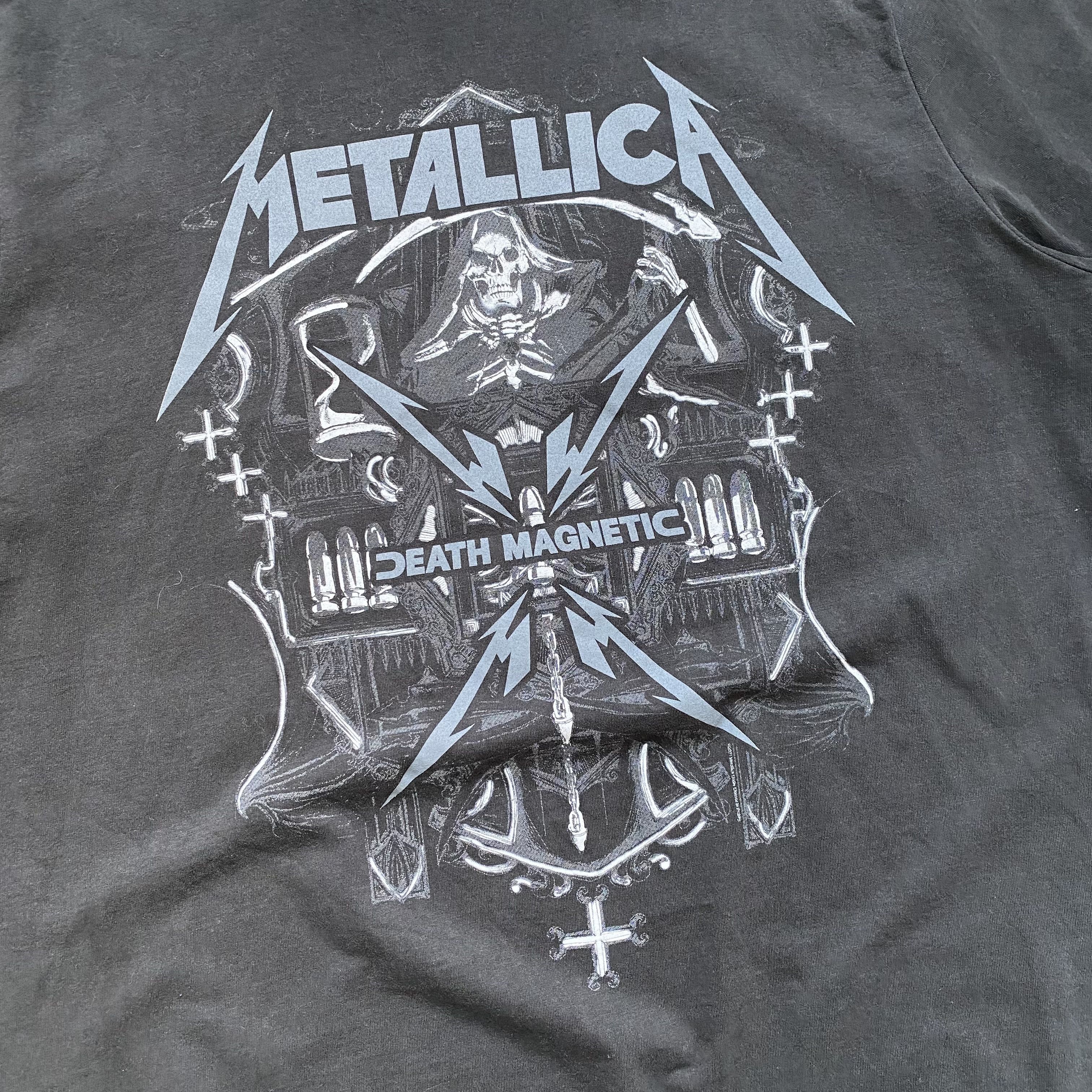 Band Tees ⚰️ Metallica Death Magnetic Logo Tee Rock band tshirt Size US M / EU 48-50 / 2 - 4 Thumbnail