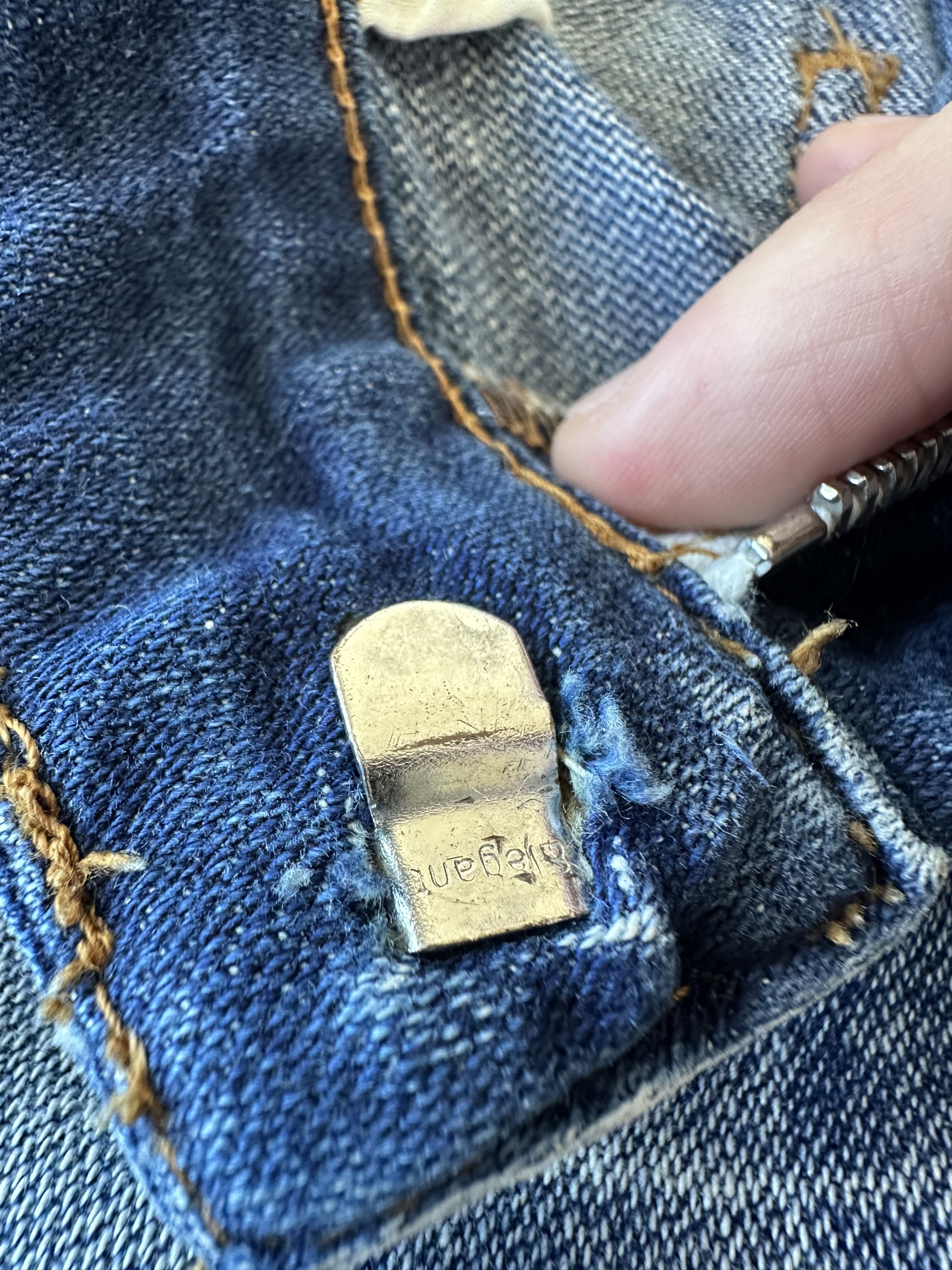 Balmain Balmain Distressed Washed Decarnin Era Denim Size US 30 / EU 46 - 8 Thumbnail
