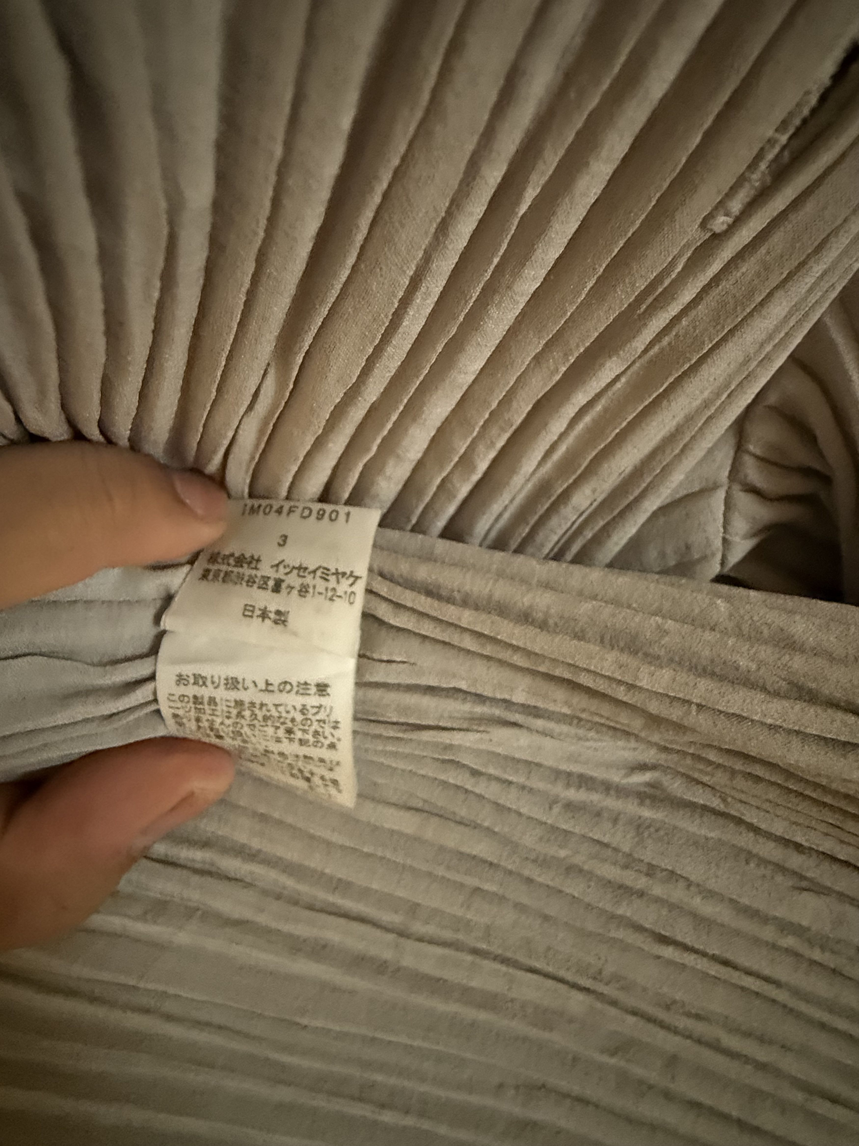 Issey Miyake Issey Miyake Taupe Grey Pleated Three Pocket Jacket Size US L / EU 52-54 / 3 - 6 Thumbnail