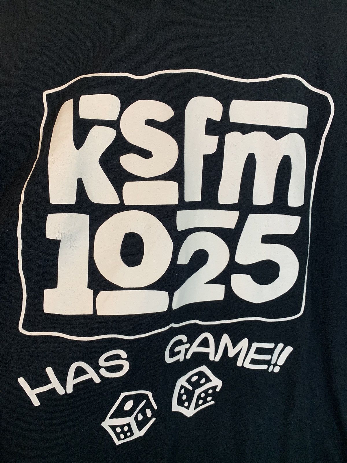 Band Tees × Rap Tees × Vintage *RARE* Vintage 90s KSFM 102.5 Has Game Rap Tee Radio T-Shirt Size US XL / EU 56 / 4 - 3 Thumbnail
