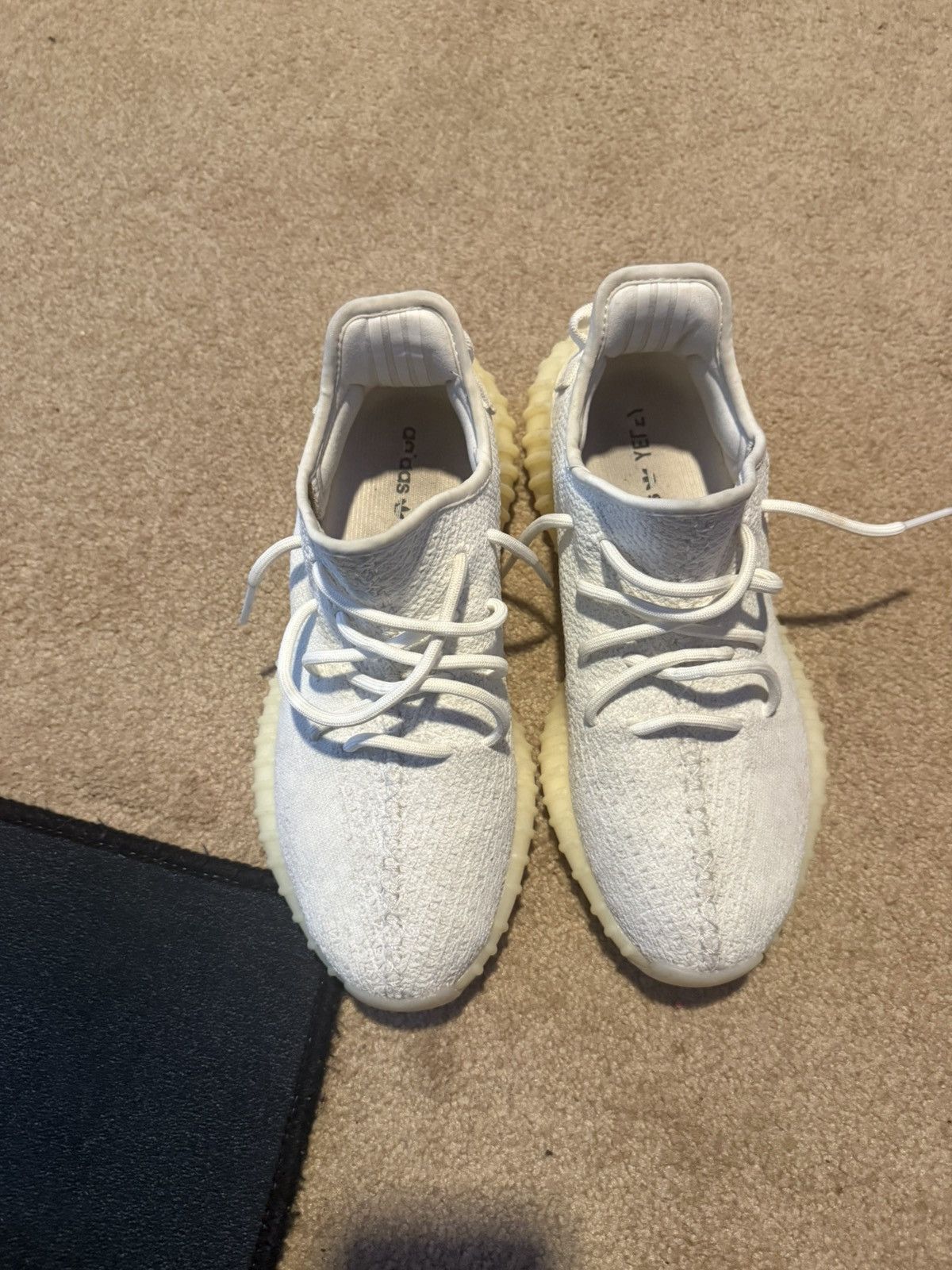 Yeezy Yeezy Boost 350 V2 Cream White Size 9 Size US 9 / EU 42 - 1 Thumbnail
