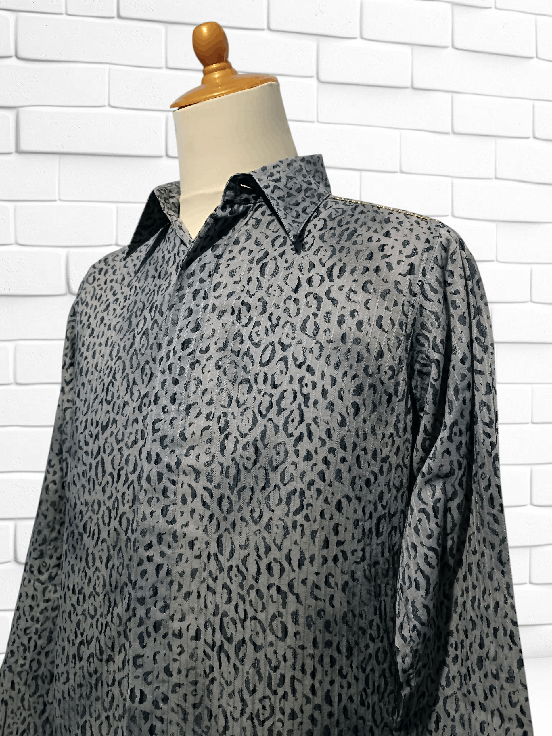 Japanese Brand Jun Men Leopard Print Long Sleeve Gray Shirt Size US M / EU 48-50 / 2 - 3 Thumbnail