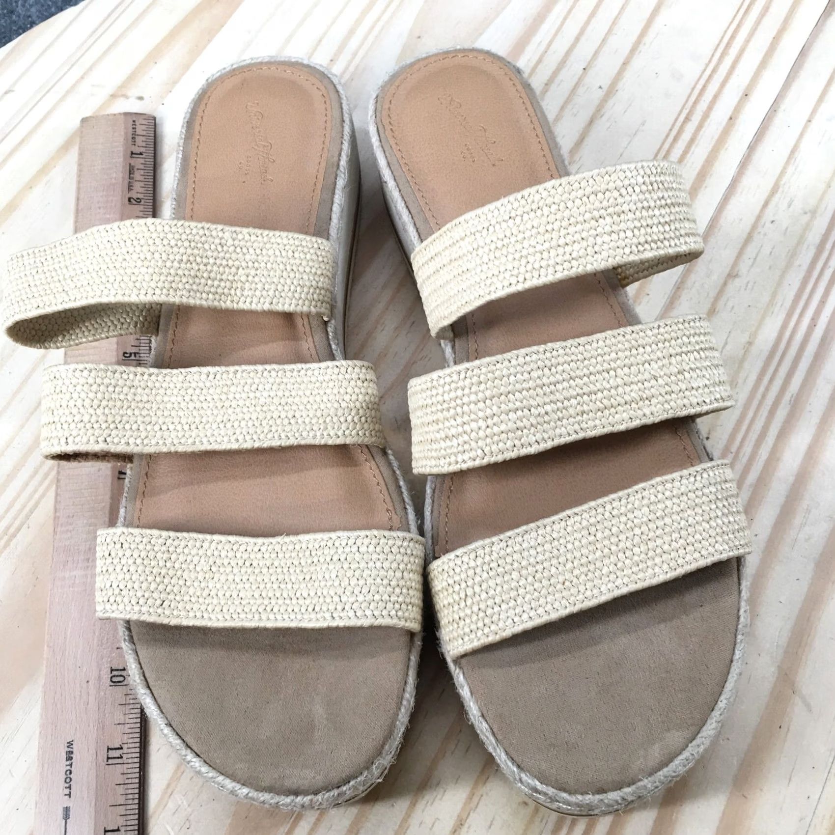 Vintage Universal Thread Florence Sandals Womens 10 Beige Slip On Platform Slide Casual Footwear Size US 10 / IT 40 - 7 Thumbnail