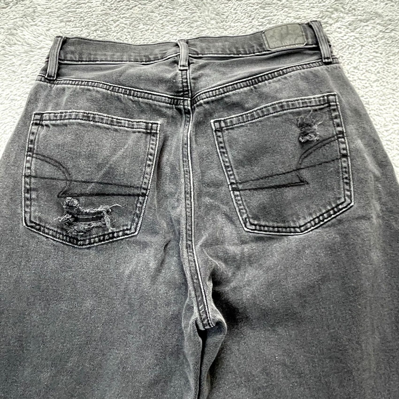 American Eagle Outfitters American Eagle Outfitters Womens Jeans 8 Gray Straight Leg Distressed Denim Size 28" / US 6 / IT 42 - 6 Thumbnail