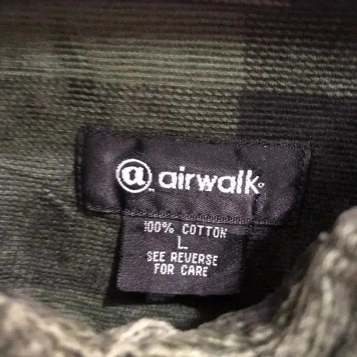 Airwalk Skateboard Plaid Tartan Flannel Shirt 👕