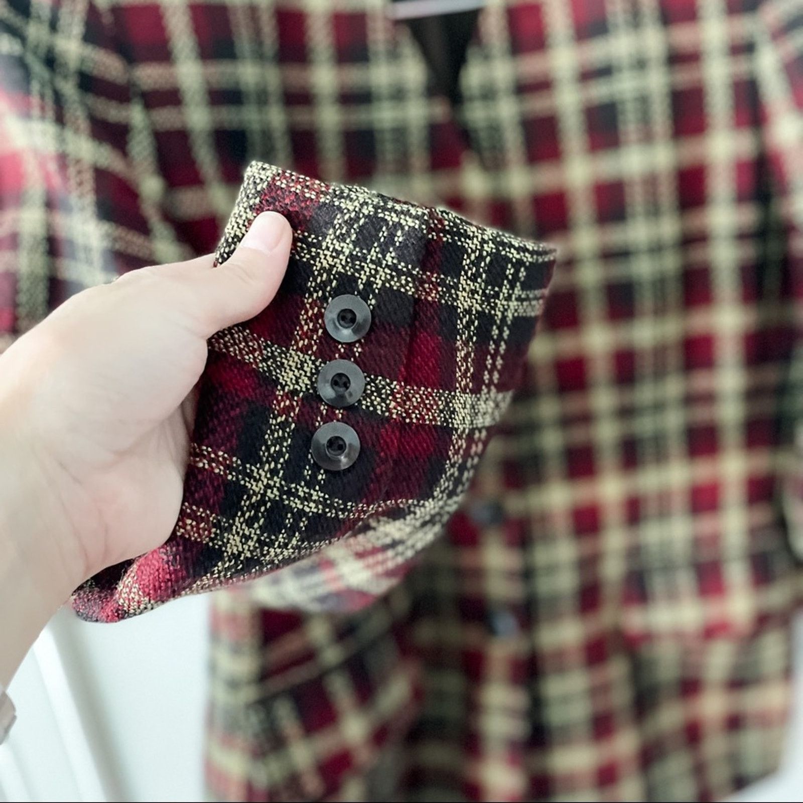 Vintage Kasper Vintage Burgundy Plaid Wool Blazer Jacket 8P Size M / US 6-8 / IT 42-44 - 4 Thumbnail