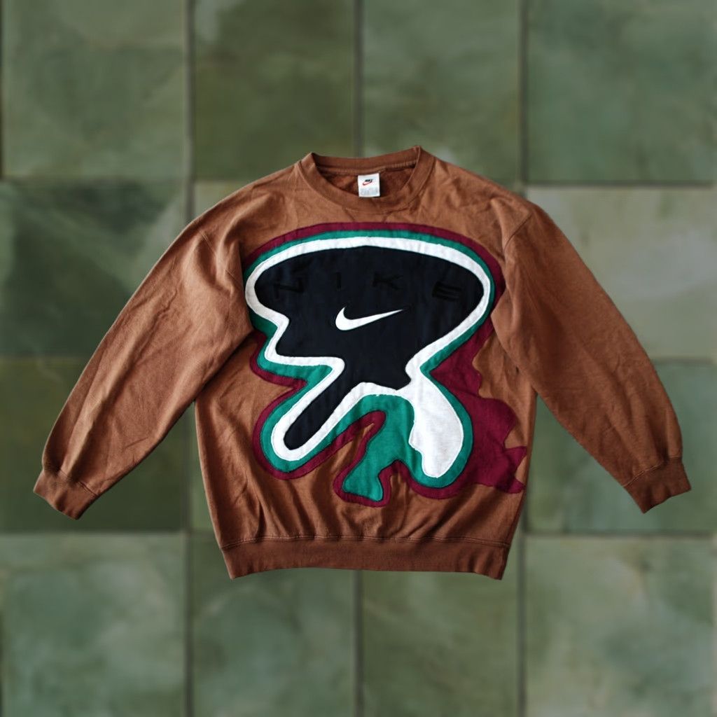 Nike NIKE VINTAGE SWEATSHIRT PULLOVER CREW NECK 90'S BIG LOGO SWOOSH SIZE MENS SMALL Shirt Mens Small Brown 90s Logo Size US S / EU 44-46 / 1 - 1 Thumbnail