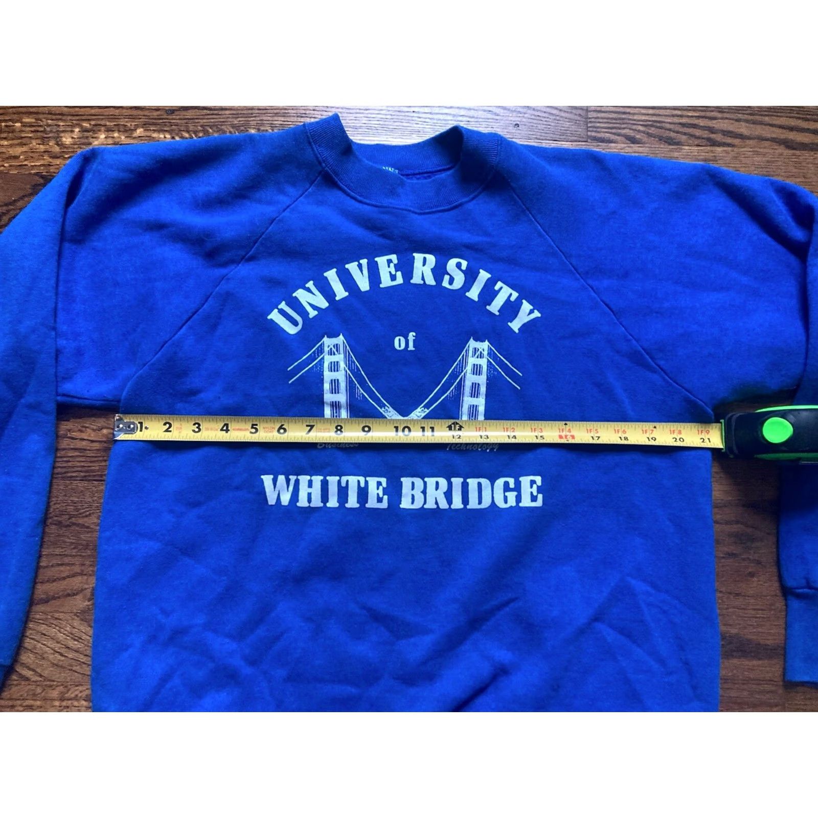 Fruit Of The Loom VINTAGE University Of Nashville State USA Sweatshirt Size XL White 90s Size US XL / EU 56 / 4 - 3 Thumbnail
