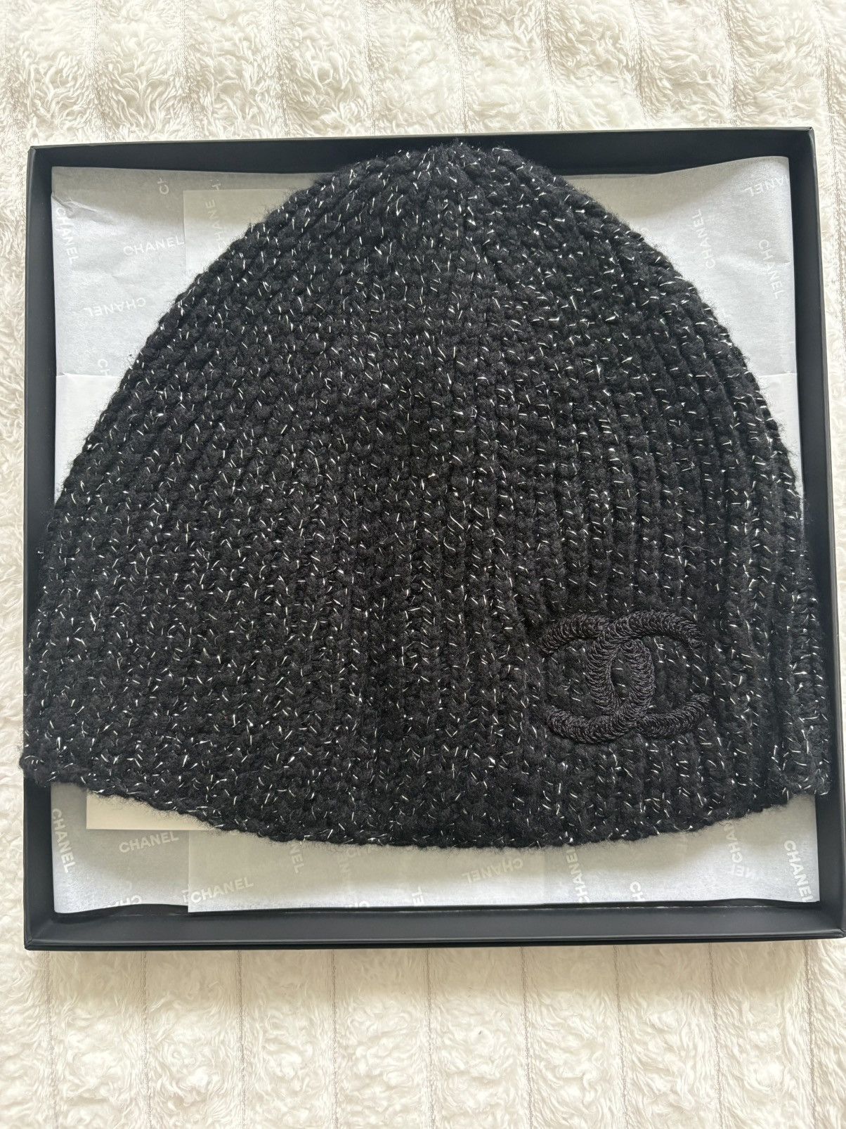 Chanel CC CASHMERE BEANIE Size ONE SIZE - 1 Thumbnail