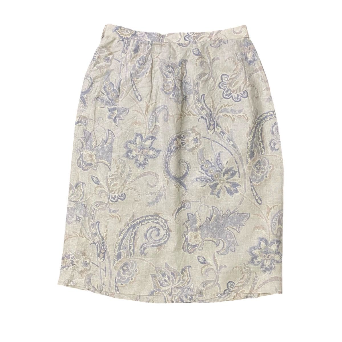 Burberry Vintage Burberry Floral Mini Skirt Made in Italy / Size 9 Size 26" / US 2 / IT 38 - 3 Thumbnail