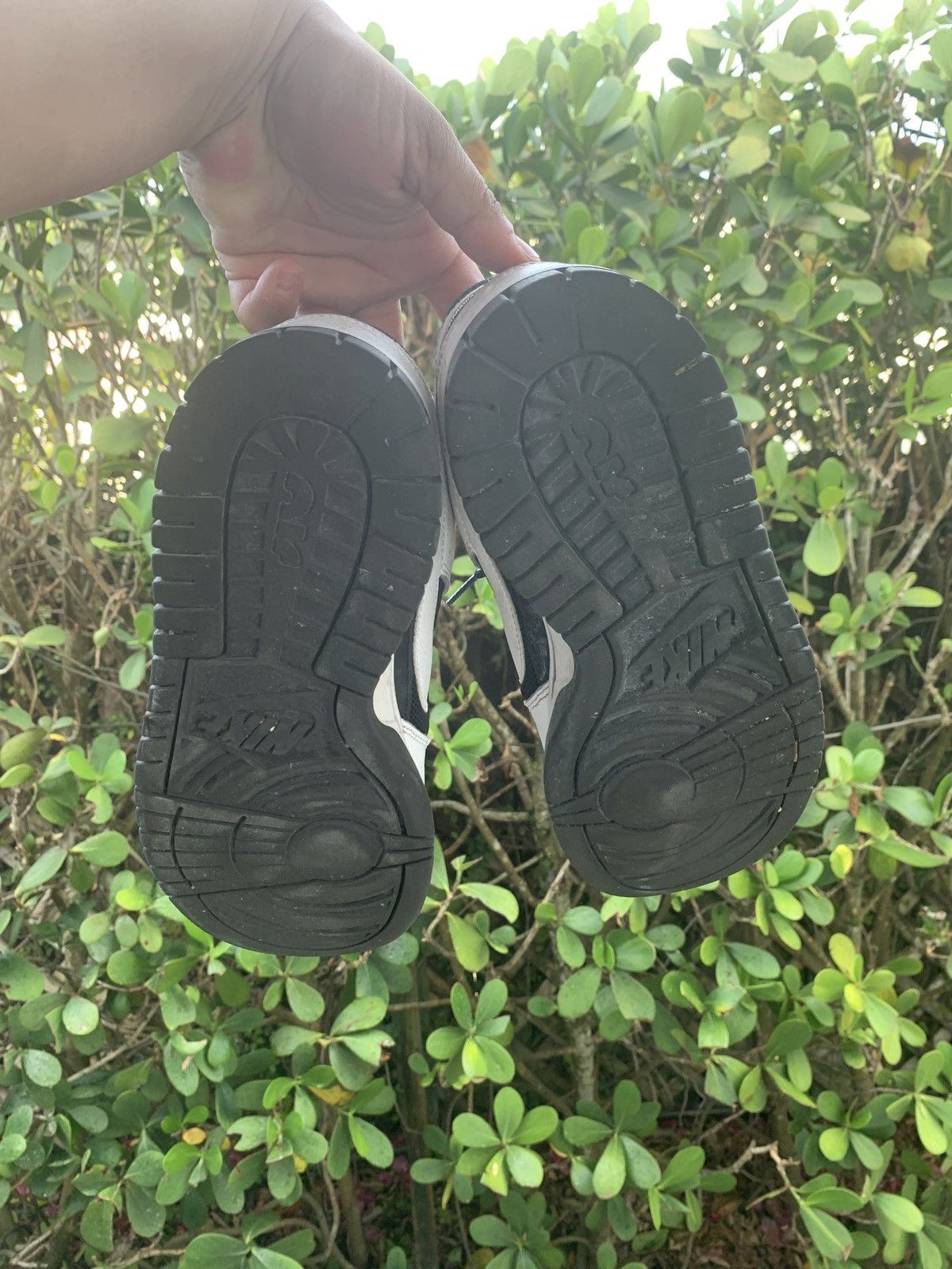 Nike Nike Dunks Black & White Size US 8 / EU 41 - 5 Thumbnail