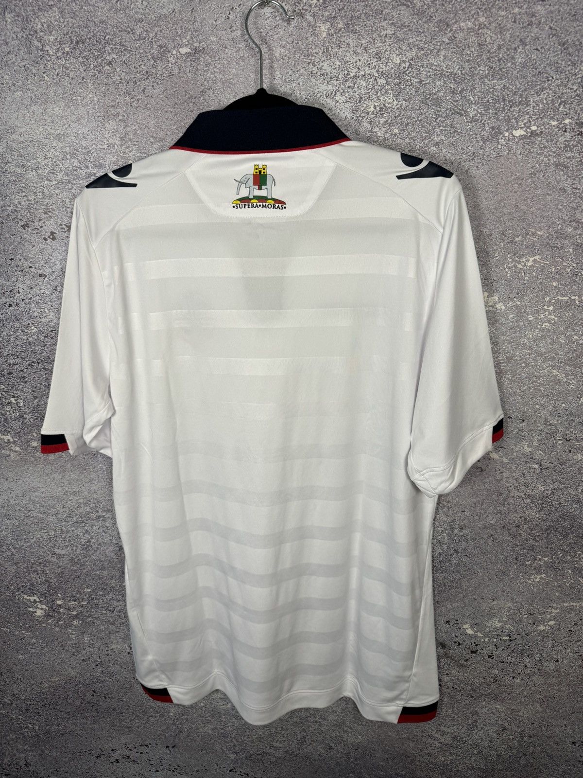 Macron × Vintage Vintage Bolton Wanderers 2016/17 Macron Soccer Jersey Size US XL / EU 56 / 4 - 15 Thumbnail