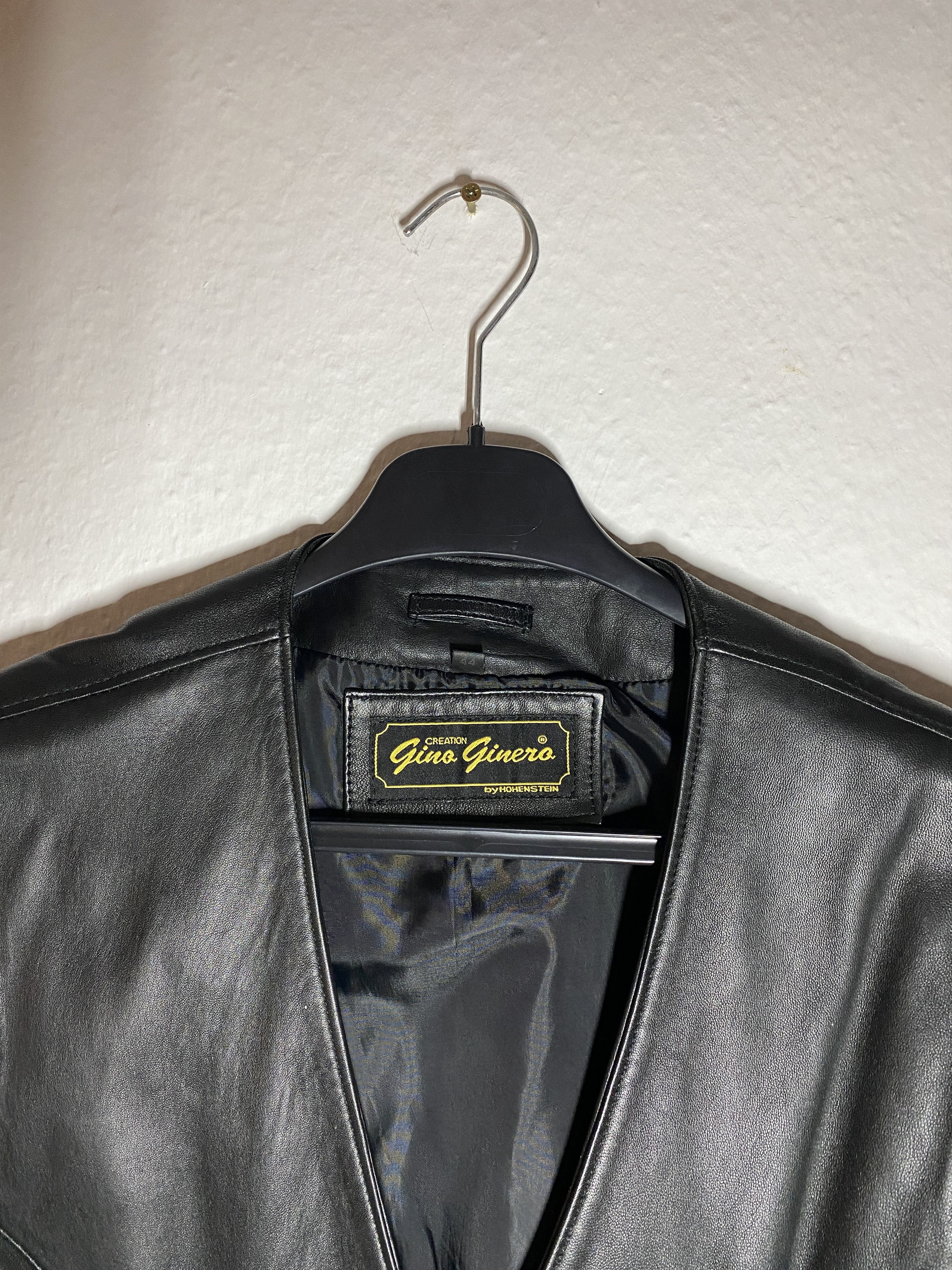 Vintage Gino Ginero Leather Waistcoat XL Size US XL / EU 56 / 4 - 2 Thumbnail